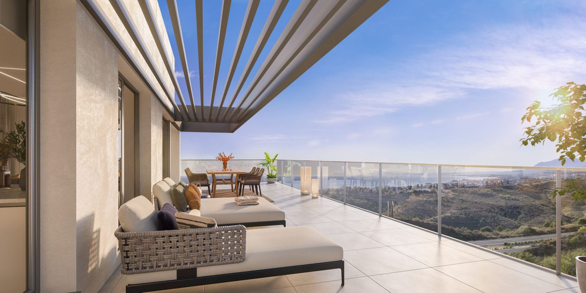 R4438783 - 3 Bedroom Penthouse in Marbella, Malaga
