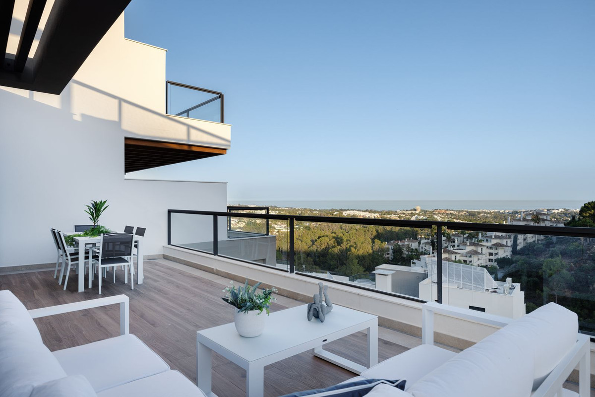 R4902445 - 3 Bedroom Apartment in Marbella, Malaga