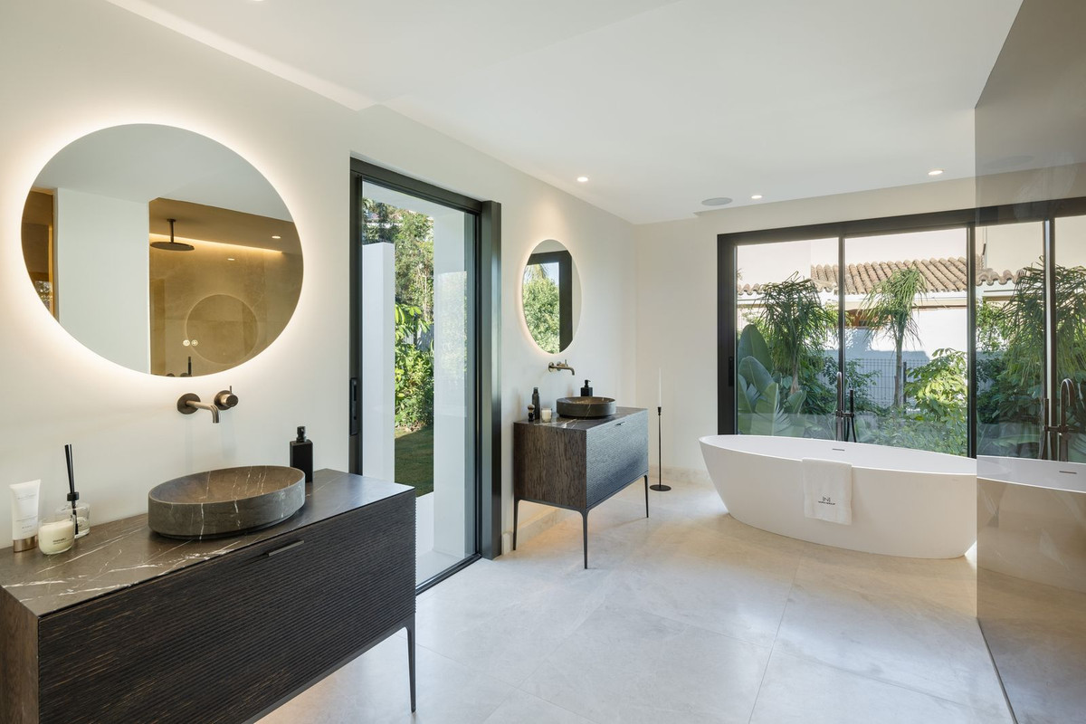 R4904470 - 5 Dormitorio Villa en Marbella, Málaga