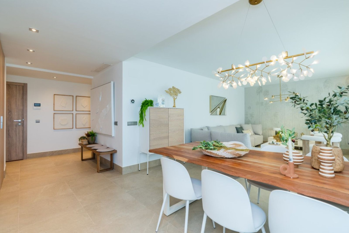 R4920808 - 3 Bedroom Apartment in Mijas Costa, Malaga
