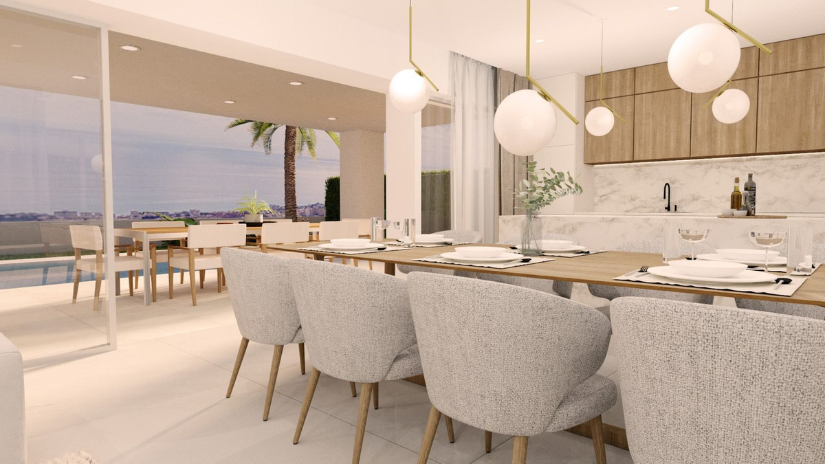 R4921195 - 4 Bedroom Villa in Mijas, Malaga