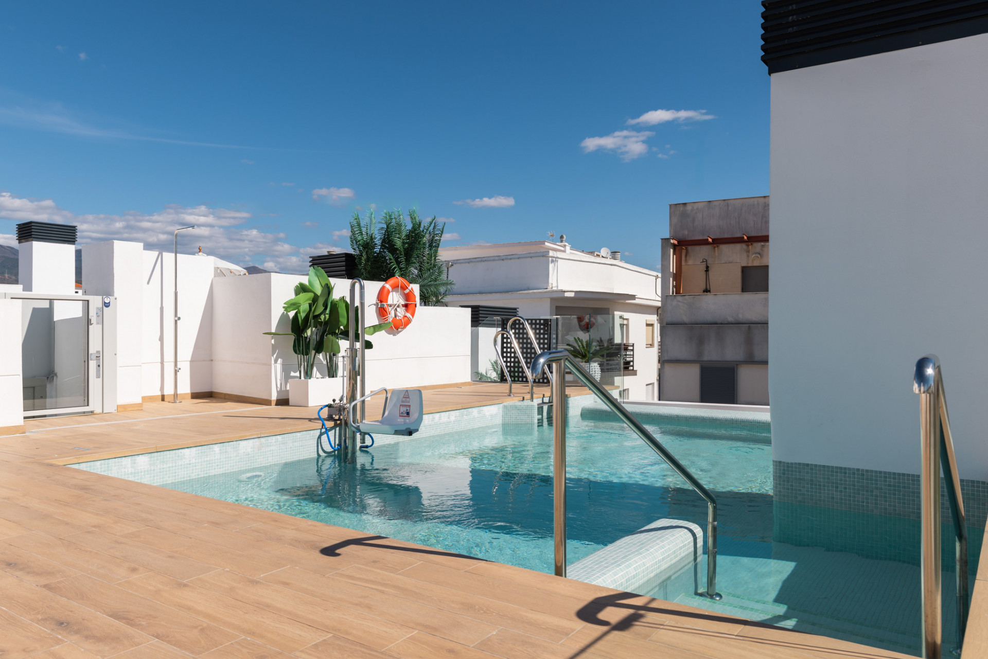 R4976893 - 2 Dormitorio Apartamento en Estepona, Málaga