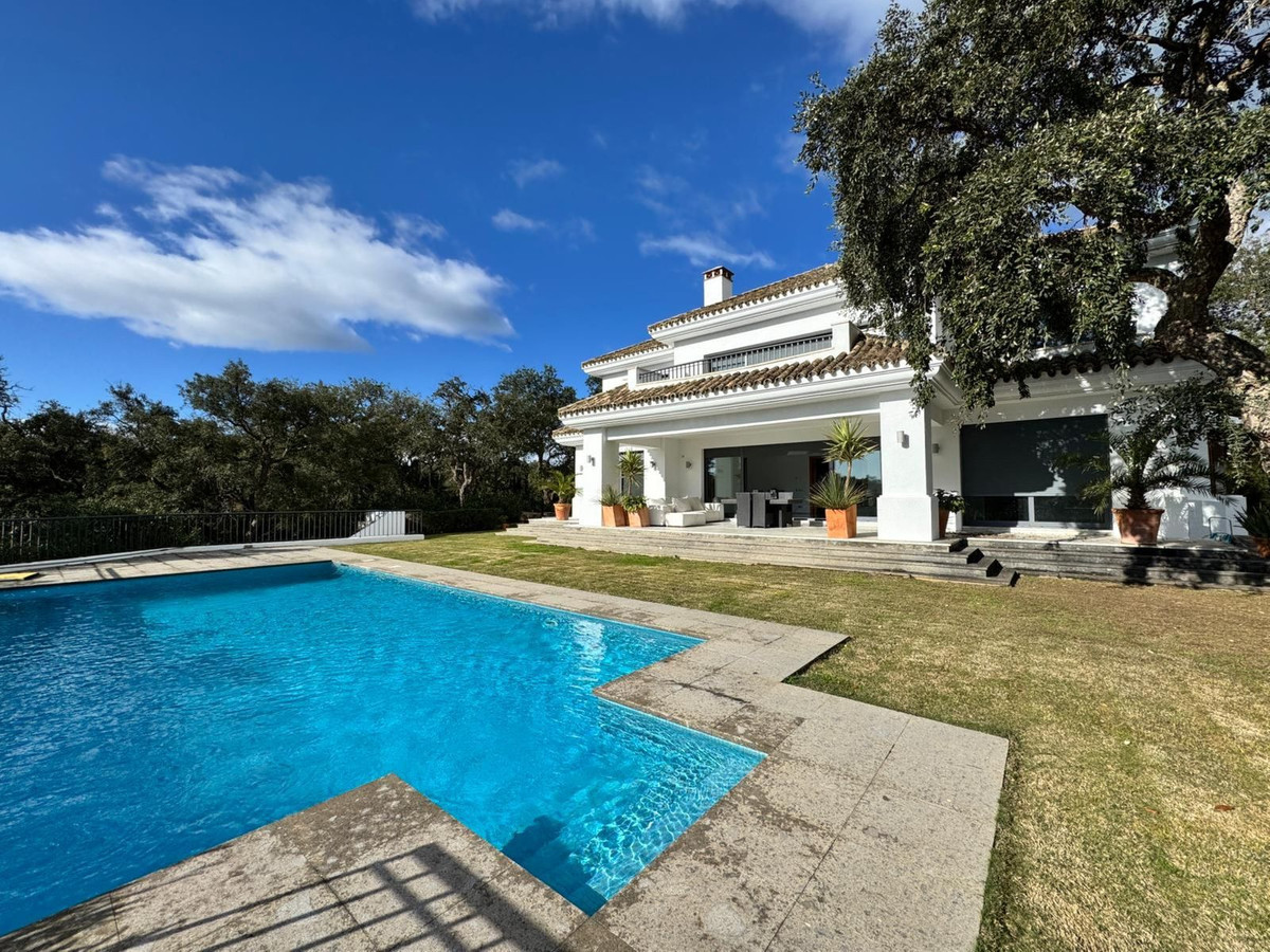 R4990477 - 5 Bedroom Villa in Sotogrande, Cadiz