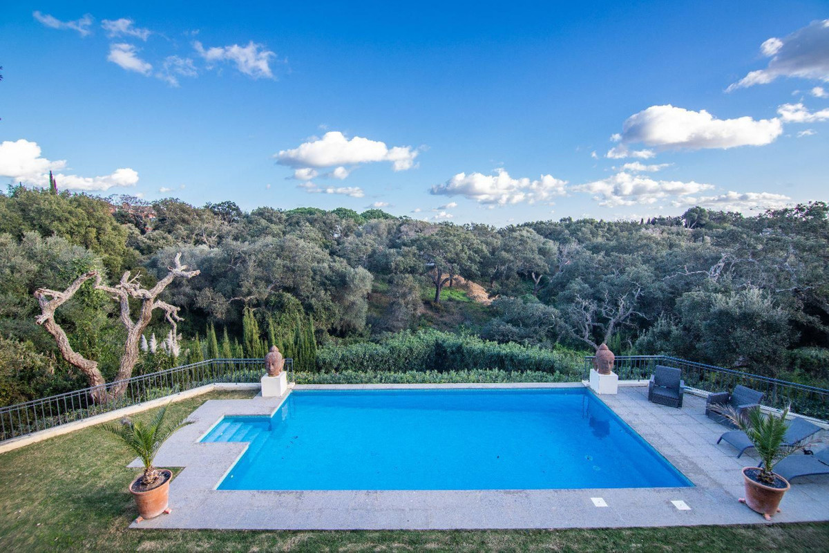 R4990477 - 5 Bedroom Villa in Sotogrande, Cadiz