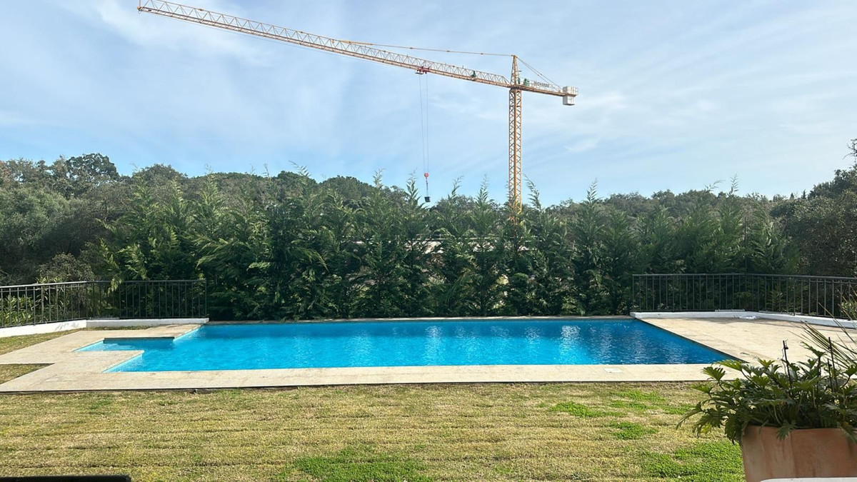 R4990477 - 5 Bedroom Villa in Sotogrande, Cadiz