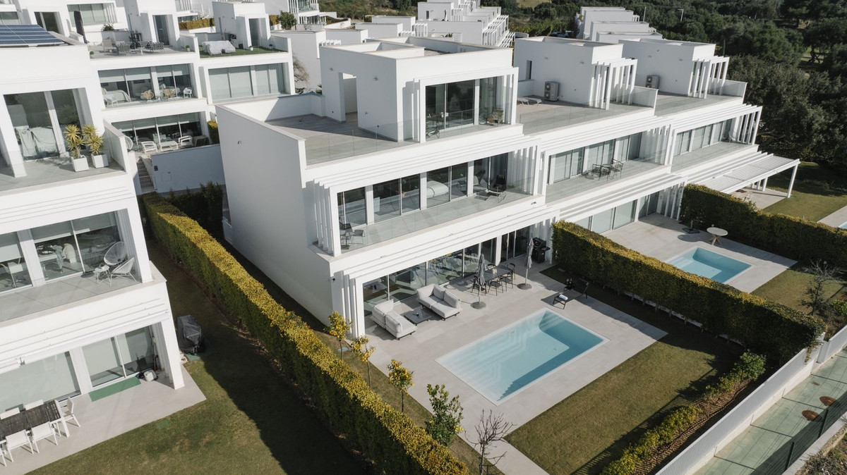 R4990354 - 5 Bedroom Villa in Sotogrande, Cadiz