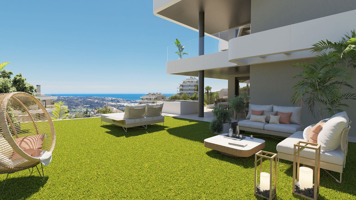 R4980817 - 3 Bedroom Apartment in Mijas Costa, Malaga