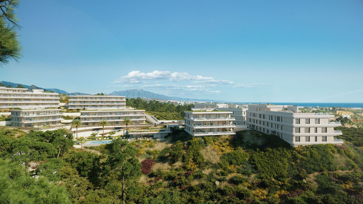 R4825876 - 4 Dormitorio Apartamento en Estepona, Málaga