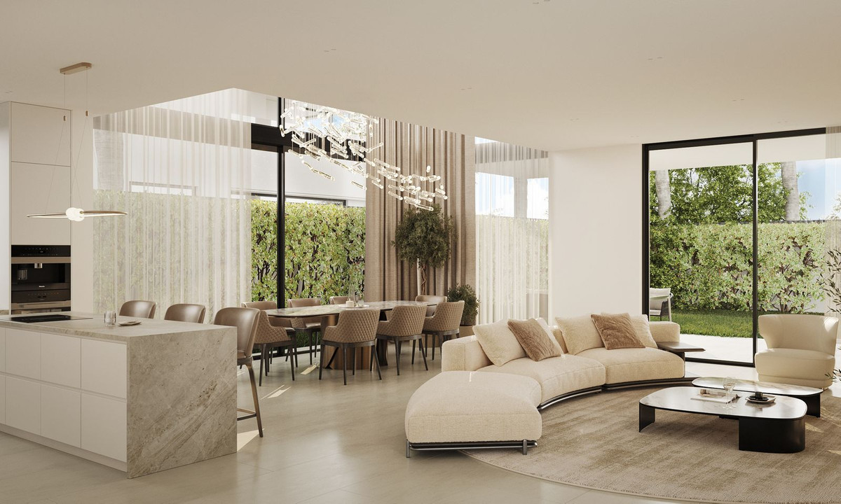 R4837120 - 4 Bedroom Villa in Marbella, Malaga