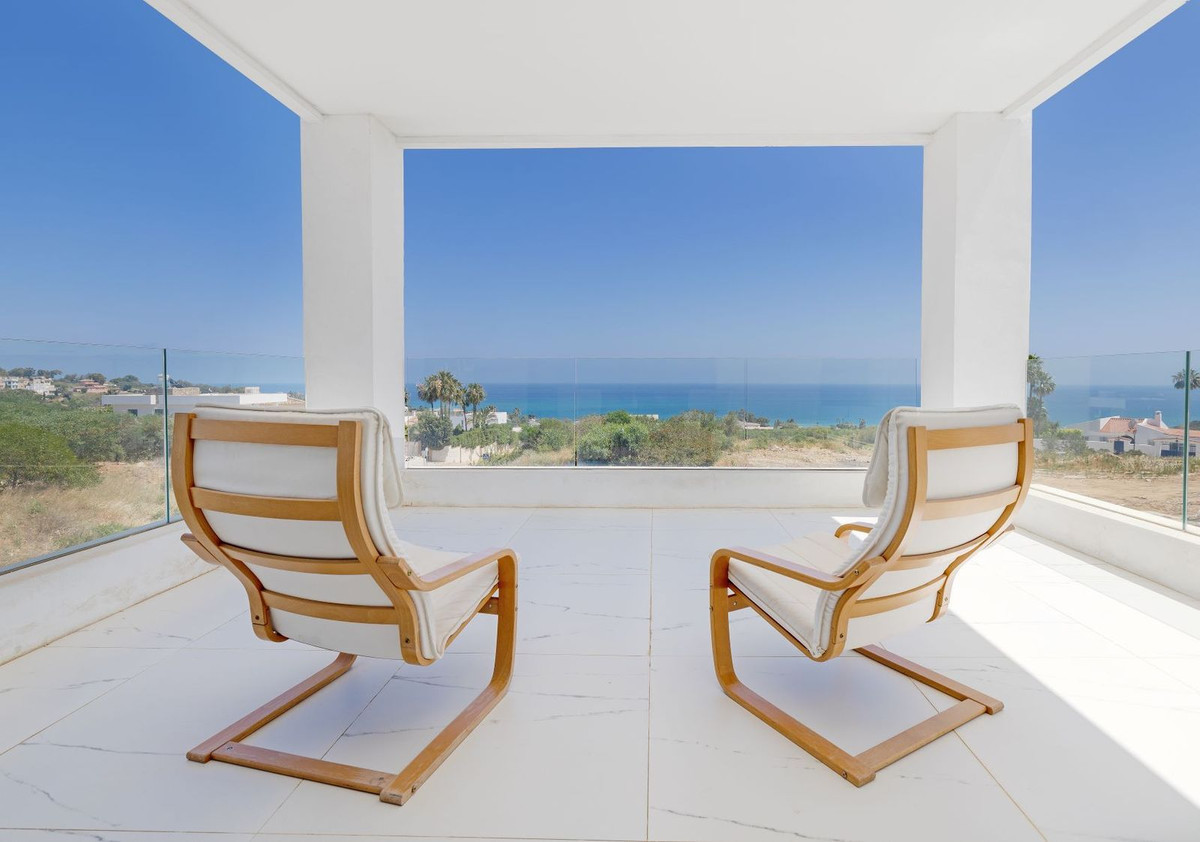 R4892890 - 4 Bedroom Villa in Sotogrande, Cadiz