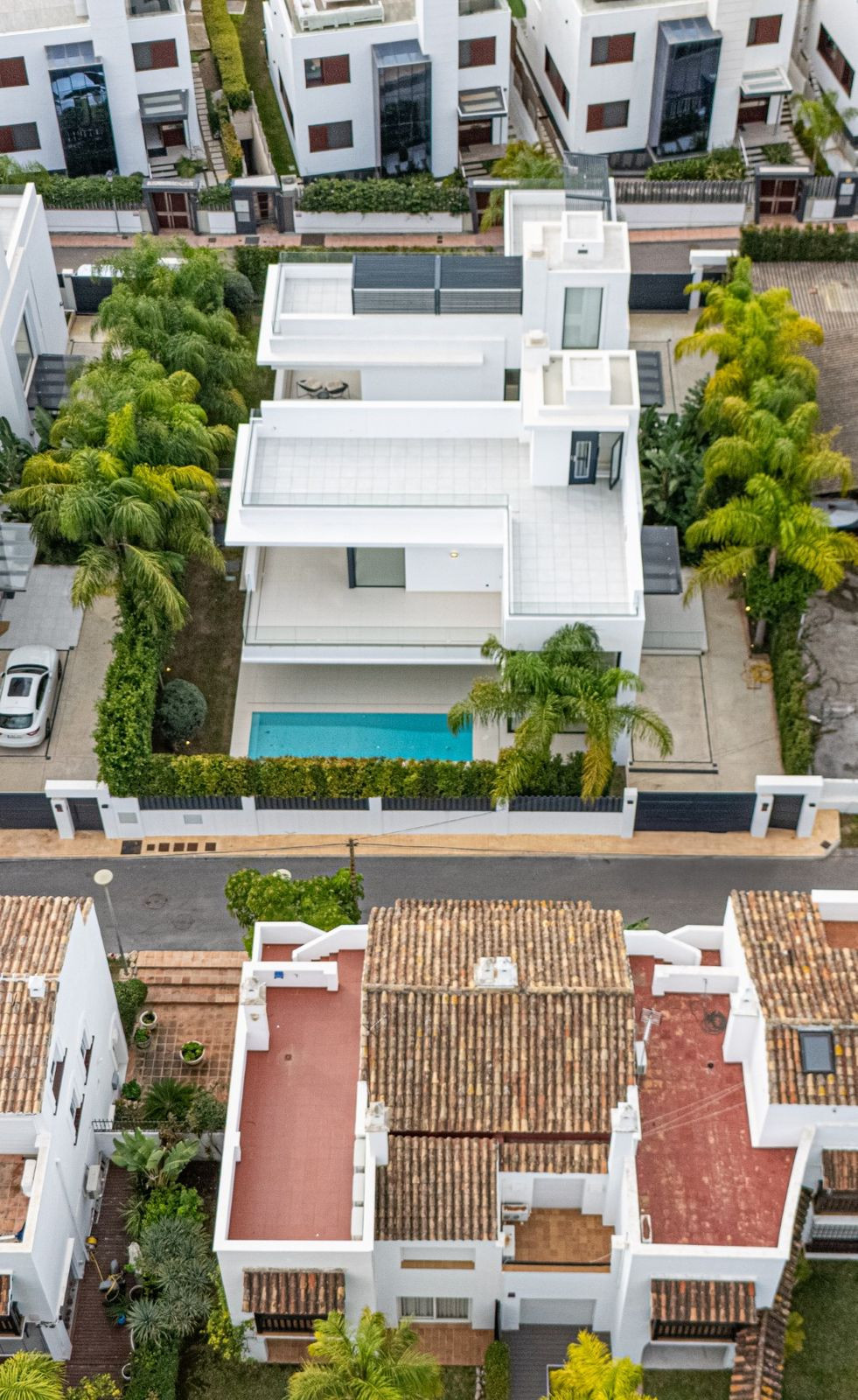 R3575680 - 4 Bedroom Villa in Marbella, Malaga
