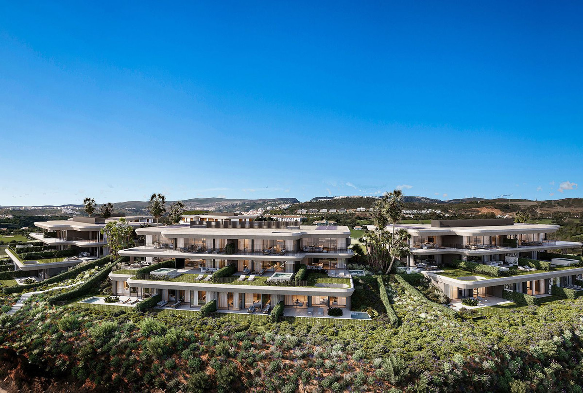 951-00024P - 3 Bedroom Apartment in Casares, Malaga