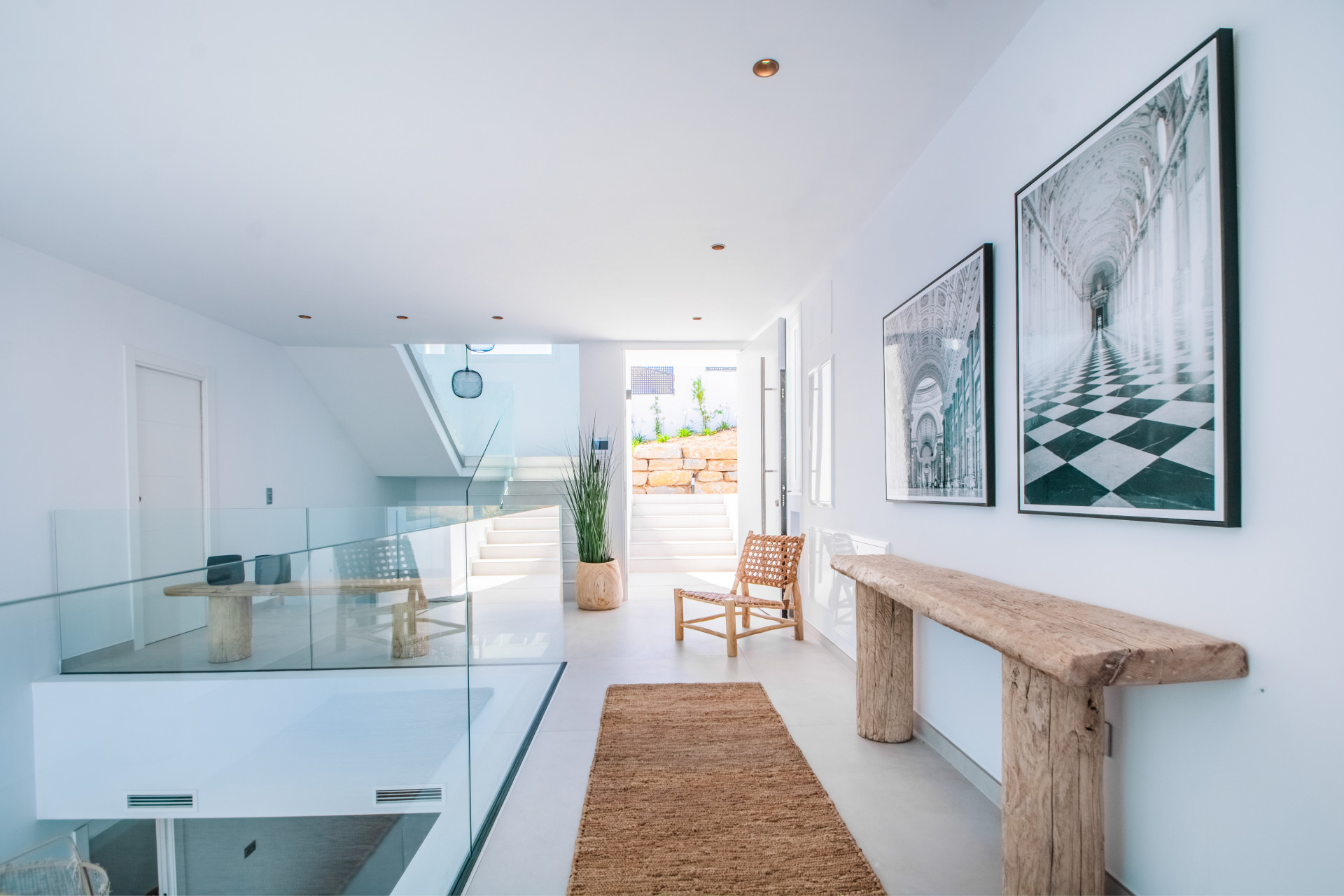 951-00007P - 3 Bedroom Villa in Marbella, Malaga
