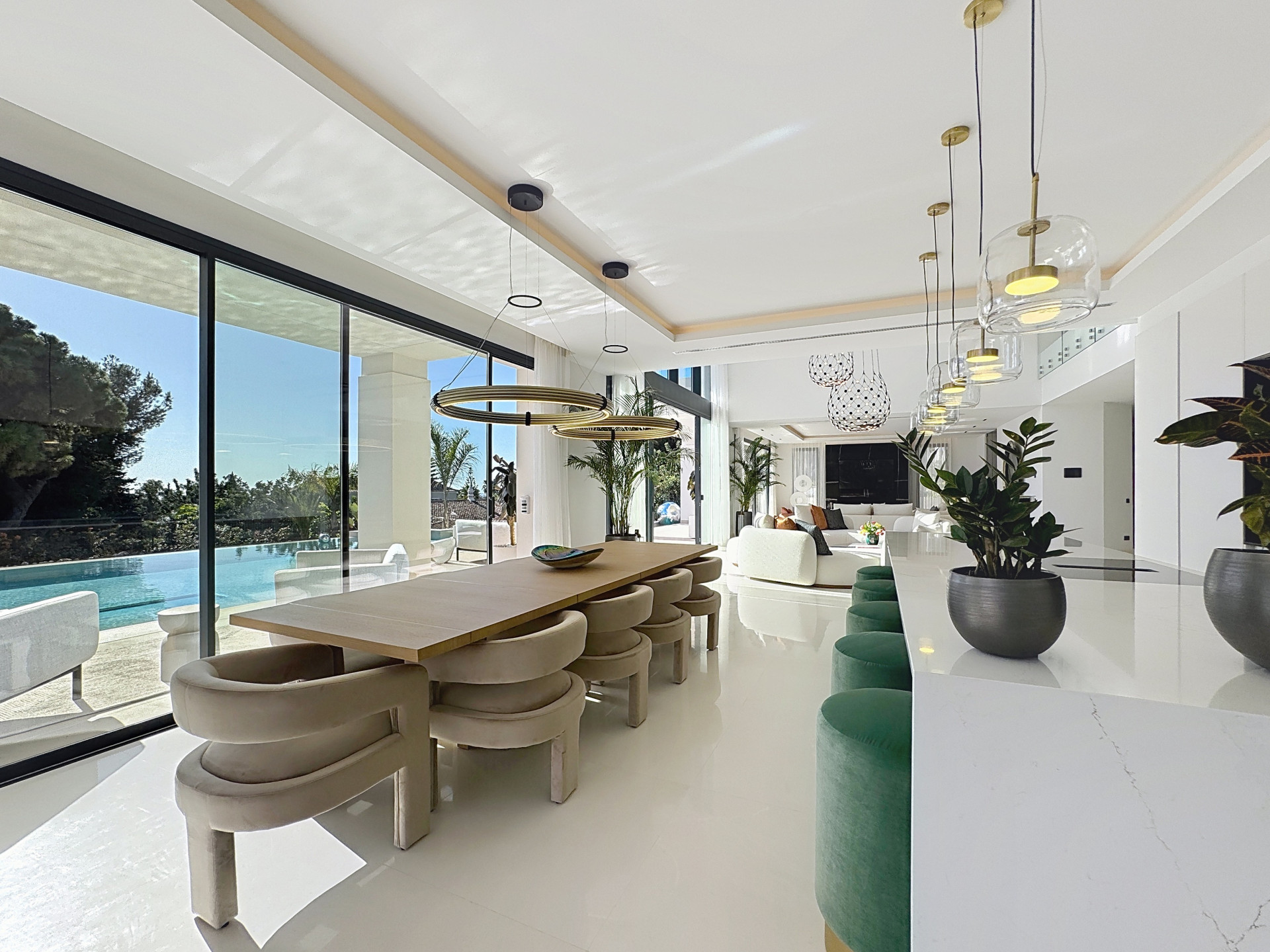 951-00001P - 7 Bedroom Villa in Marbella, Malaga