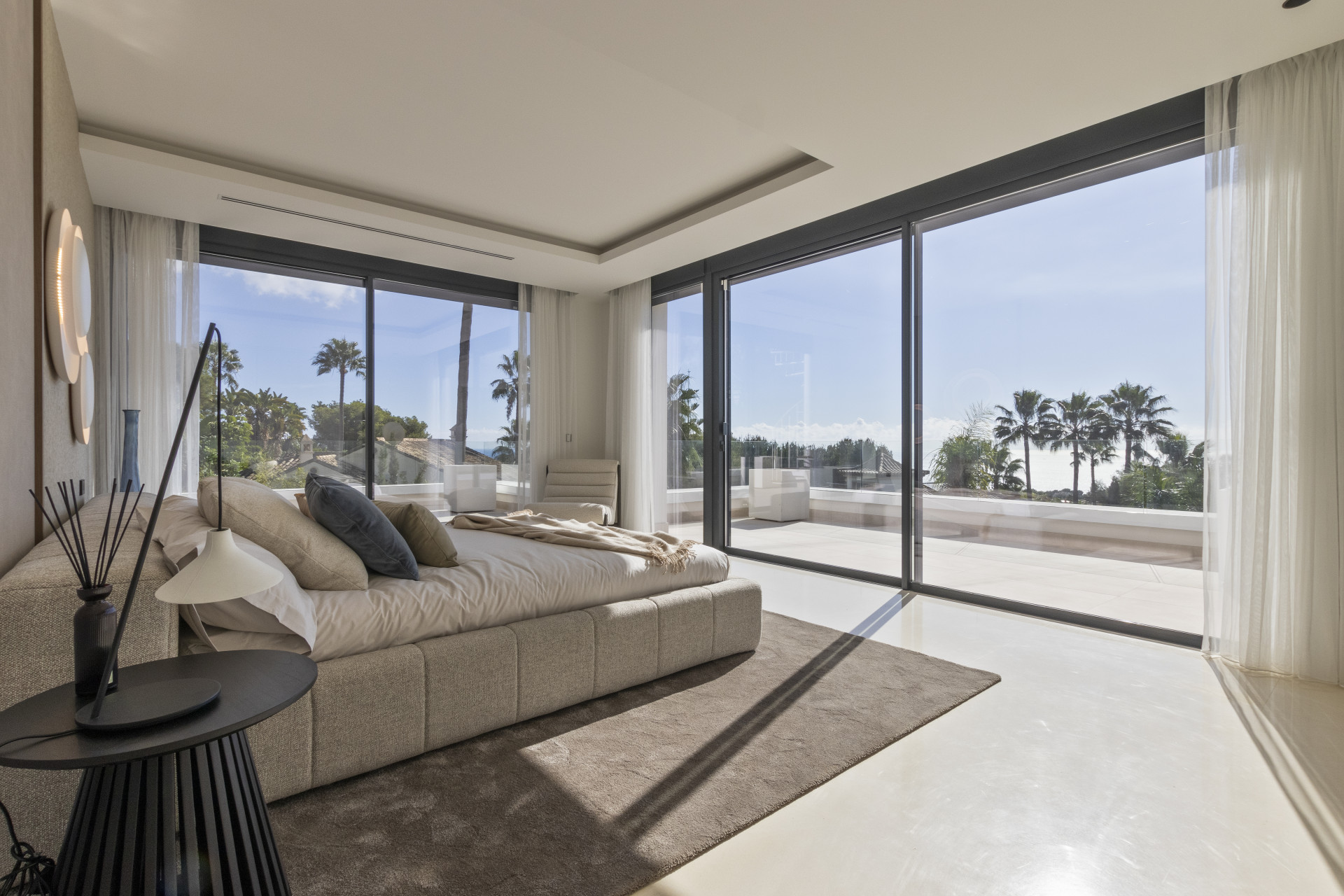951-00001P - 7 Bedroom Villa in Marbella, Malaga