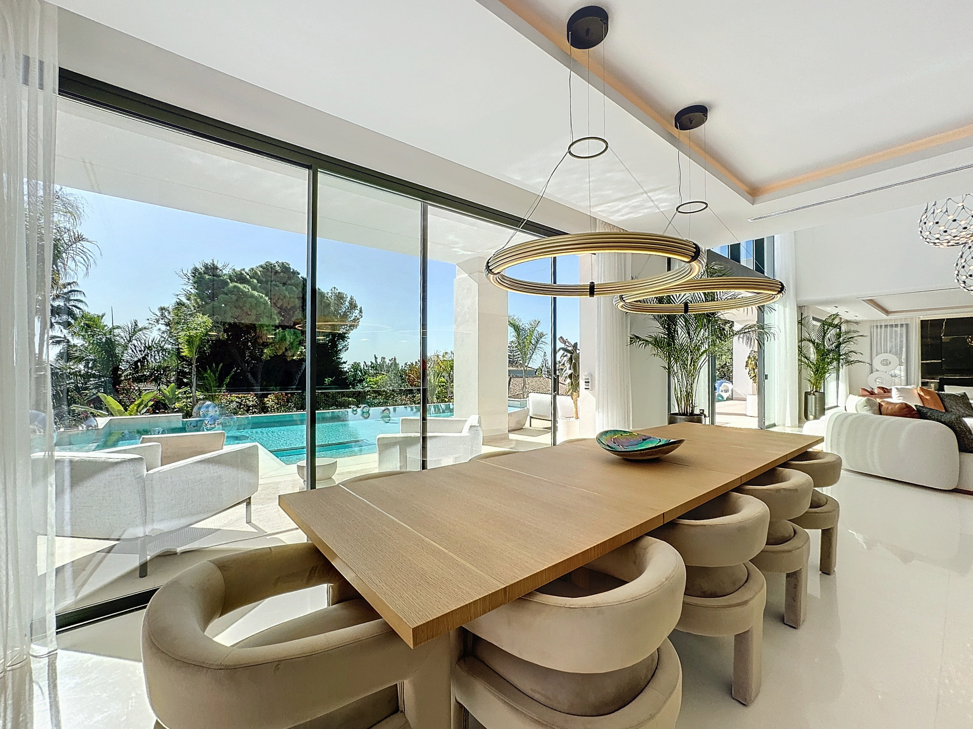 951-00001P - 7 Bedroom Villa in Marbella, Malaga