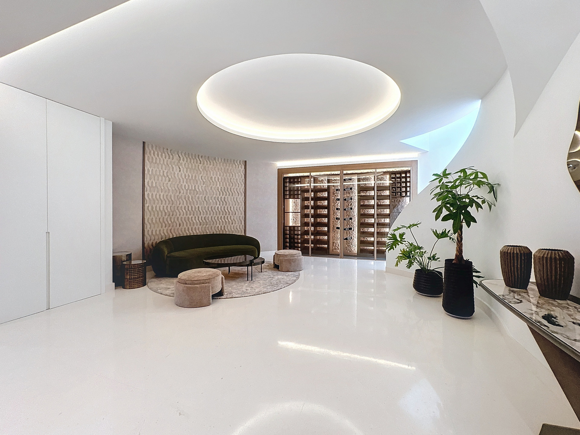 951-00001P - 7 Bedroom Villa in Marbella, Malaga