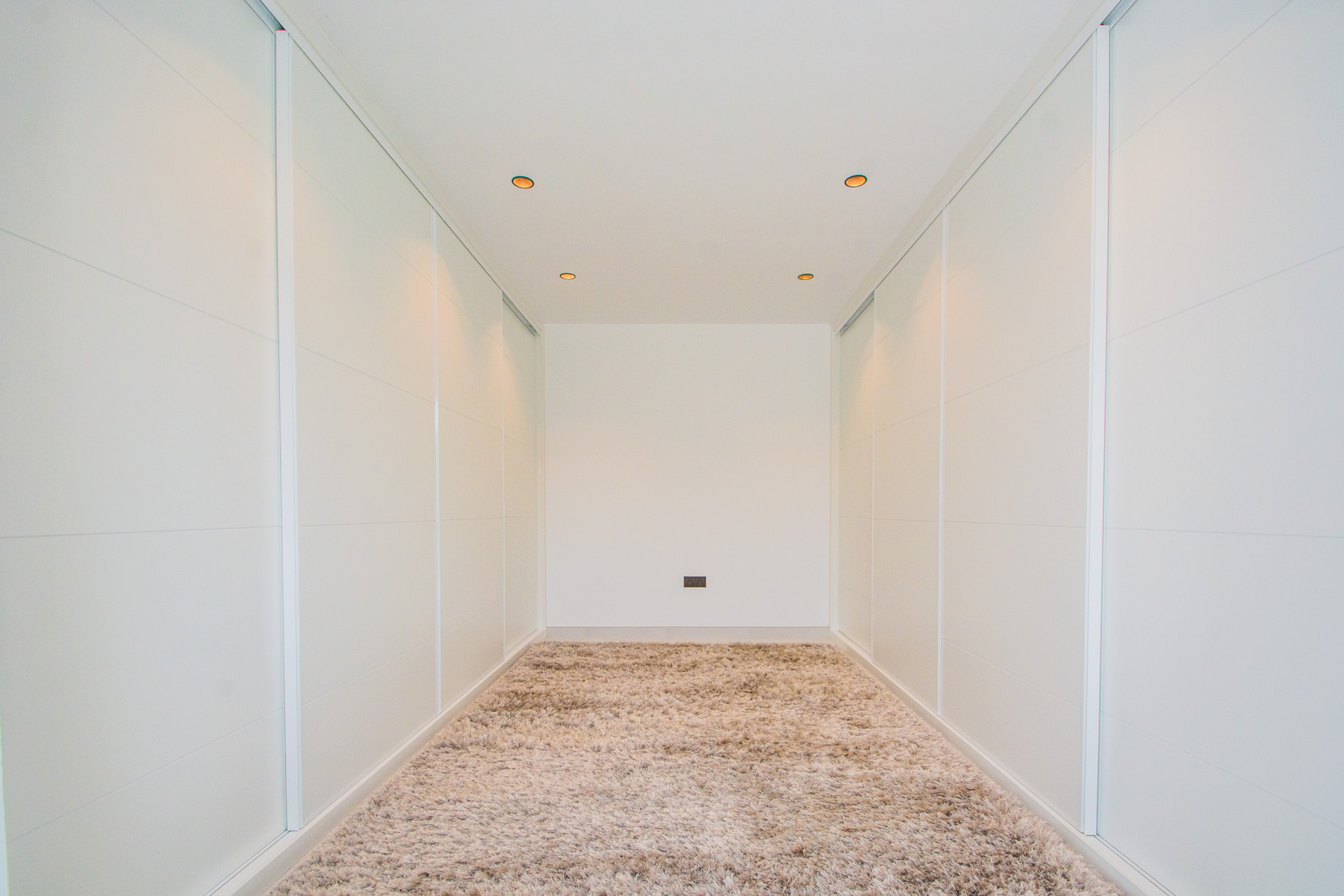 951-00009P - 4 Bedroom Villa in Marbella, Malaga