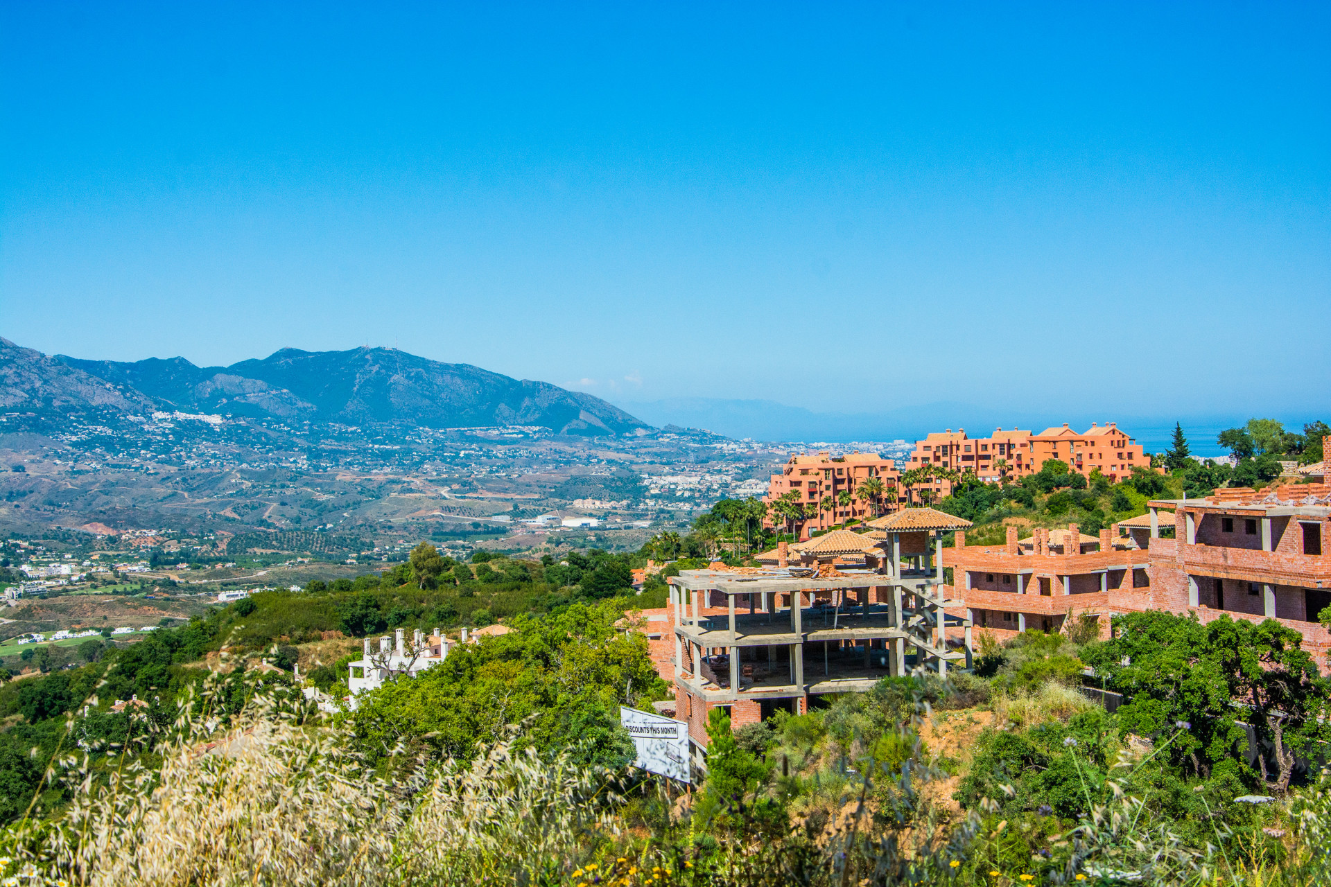 951-00010P - 4 Bedroom Villa in Marbella, Malaga