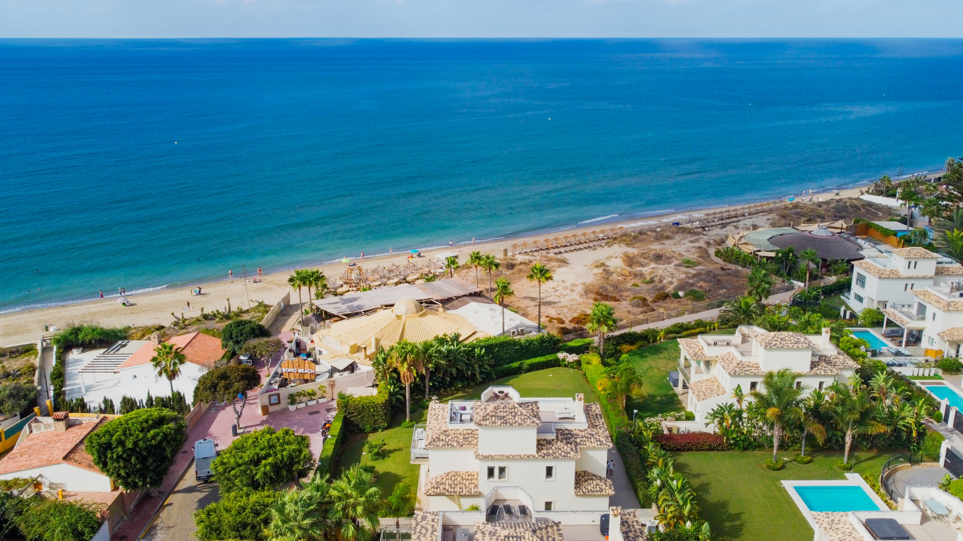 951-00054P - 5 Bedroom Villa in Marbella, Malaga