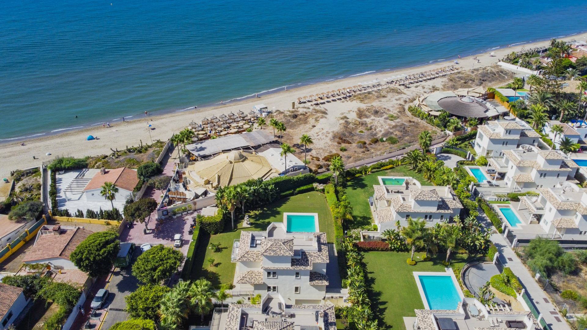 951-00054P - 5 Bedroom Villa in Marbella, Malaga