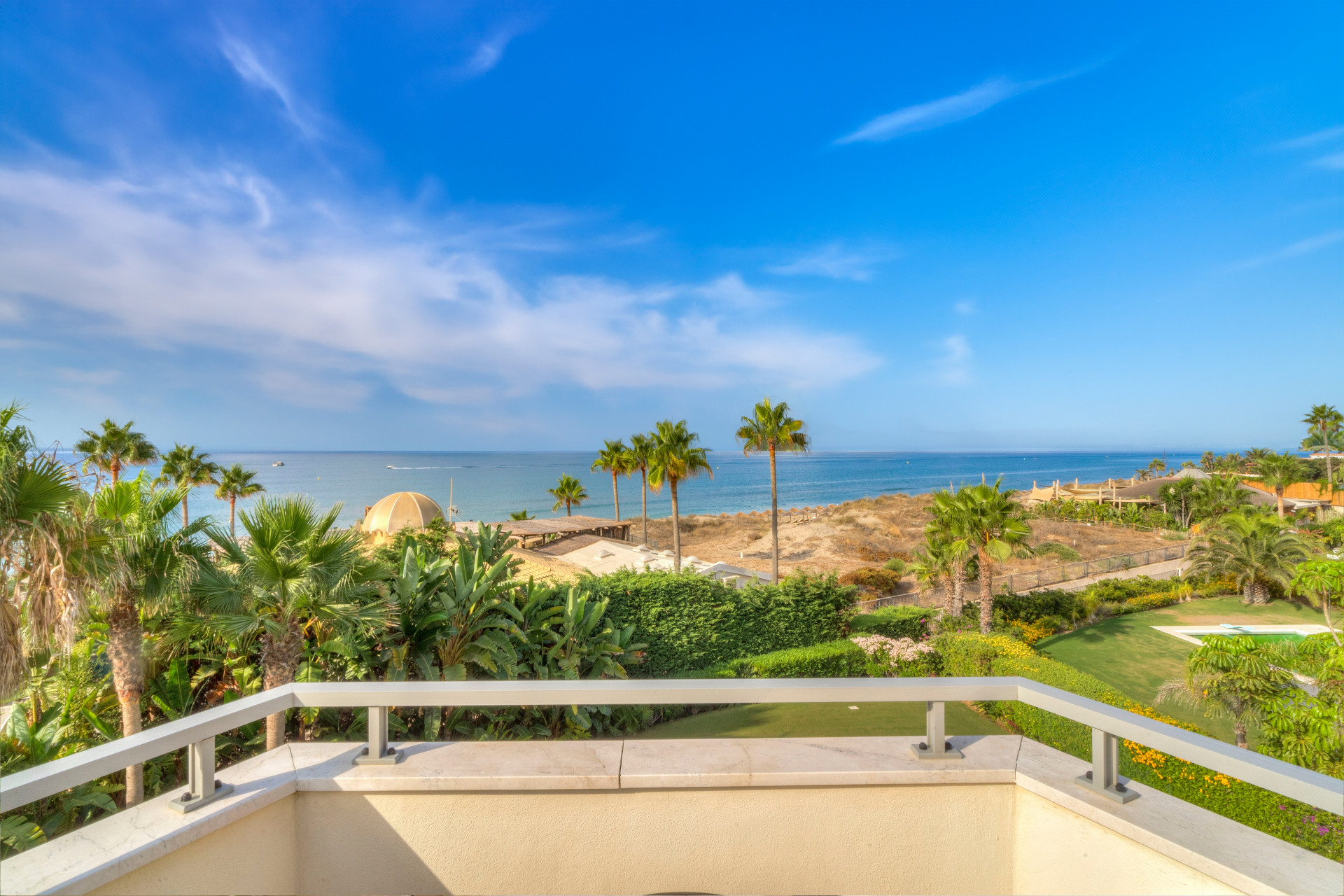 951-00054P - 5 Bedroom Villa in Marbella, Malaga