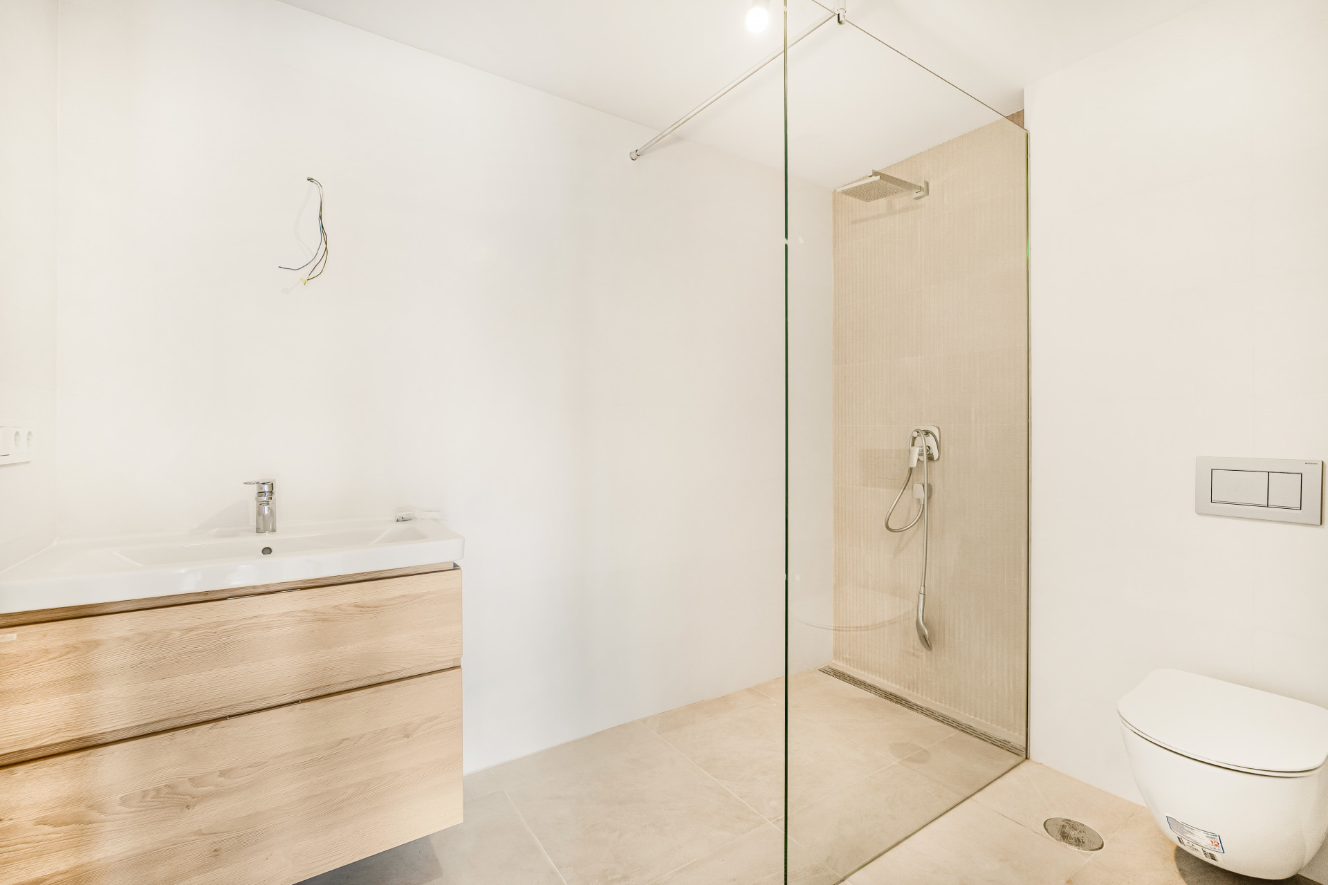 951-00058P - 3 Bedroom Villa in Marbella, Malaga