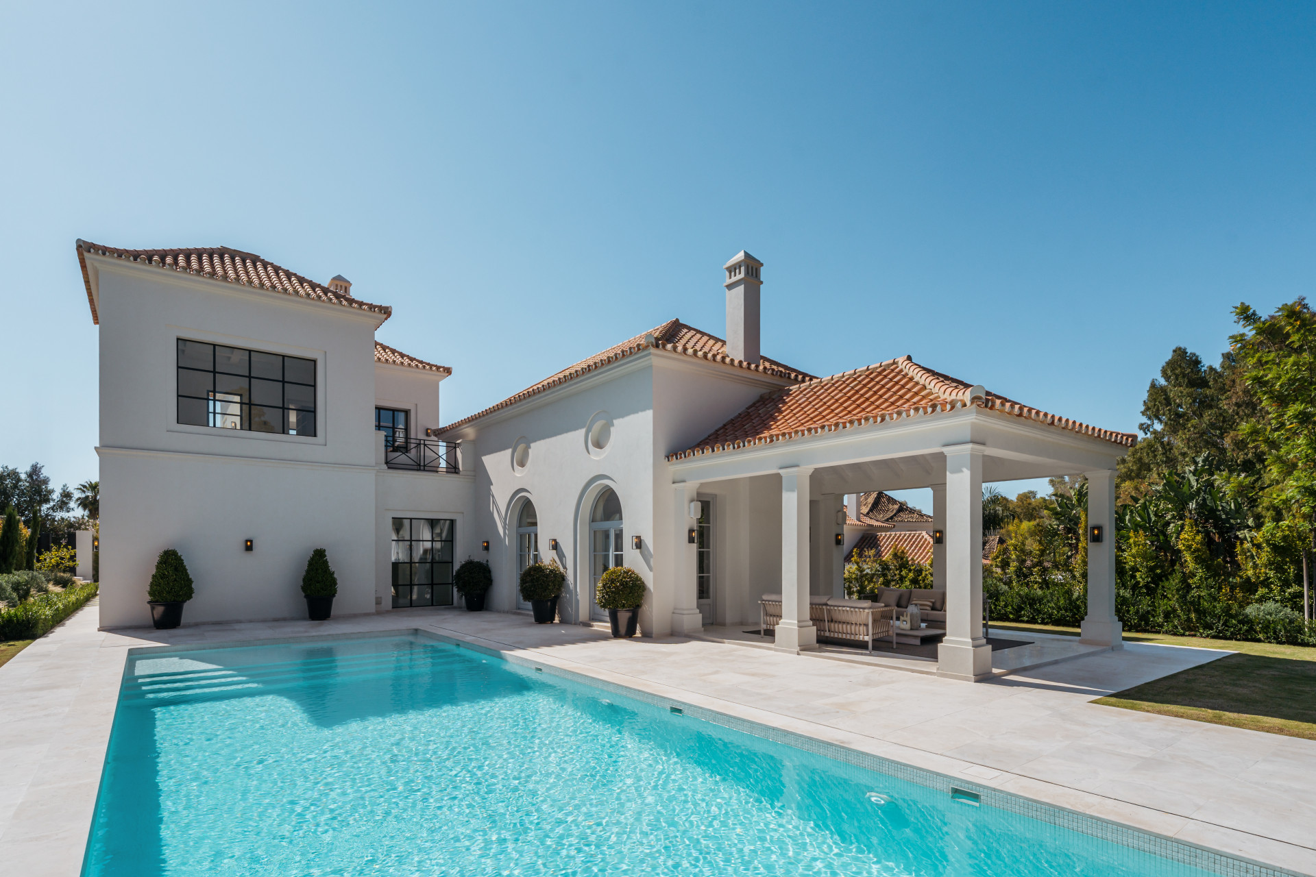 951-00199P - 4 Bedroom Villa in Marbella, Malaga