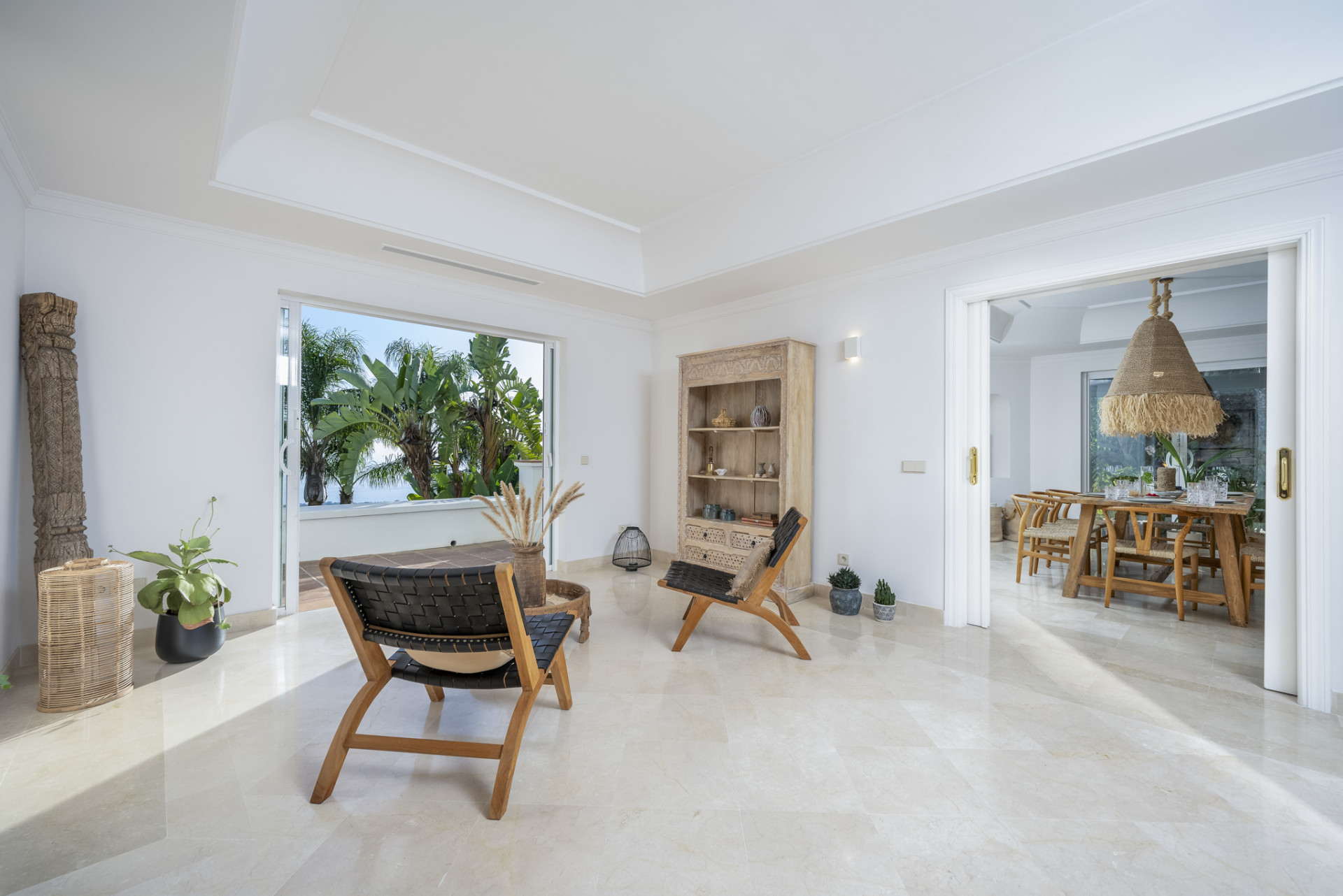 951-00189P - 6 Bedroom Villa in Marbella, Malaga
