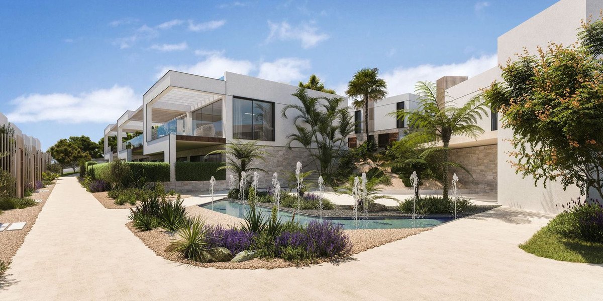 951-00147P - 2 Bedroom Town House in Mijas Costa, Malaga