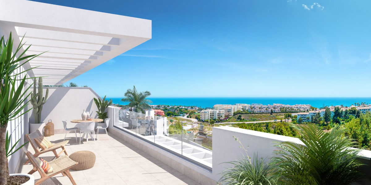 951-00134P - 3 Bedroom Apartment in Mijas Costa, Malaga