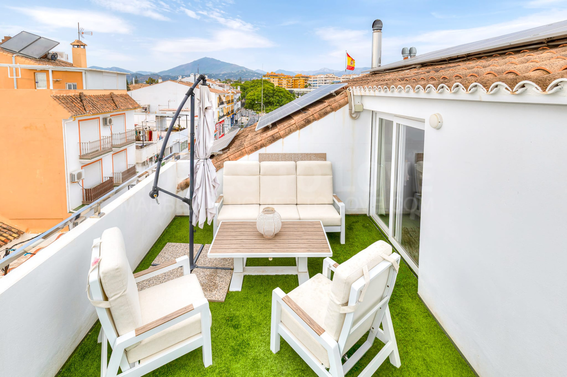 Пентхаус дуплекс на продажу в Cortijo Blanco, Сан Педро де Алькантара