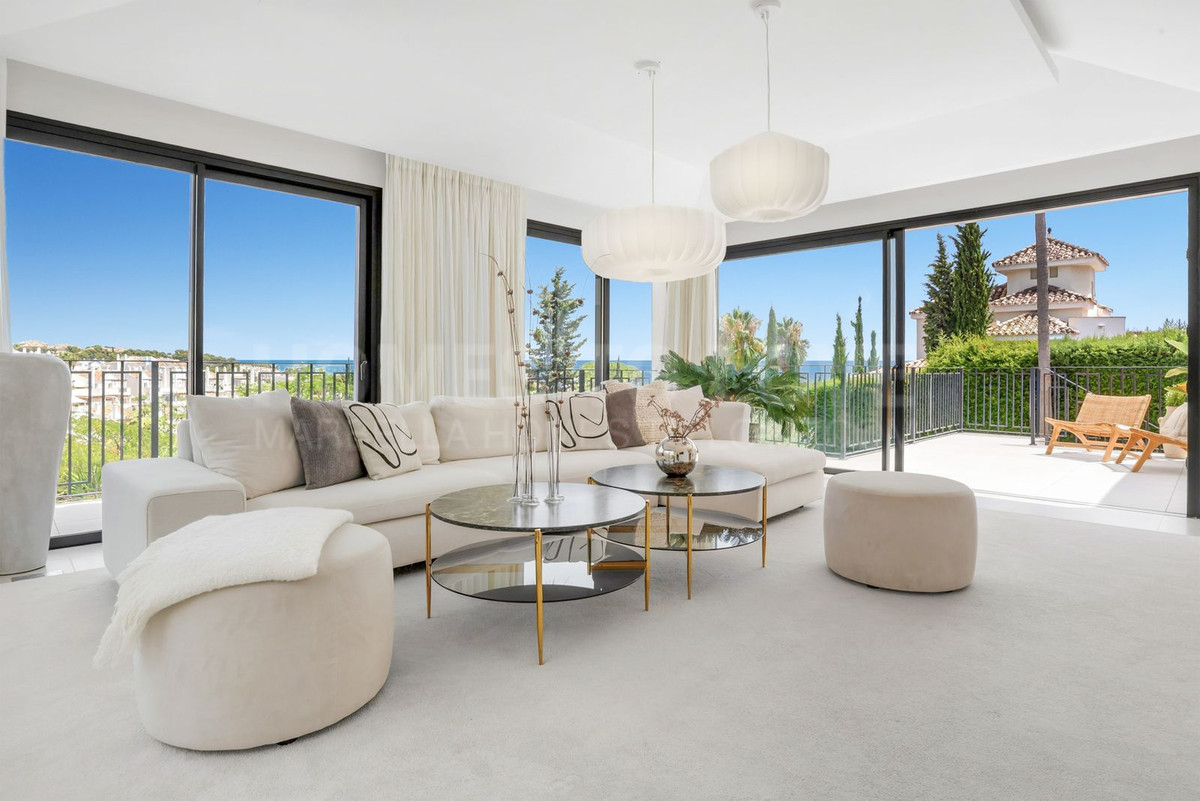 Villa en venta en La Cerquilla, Nueva Andalucia
