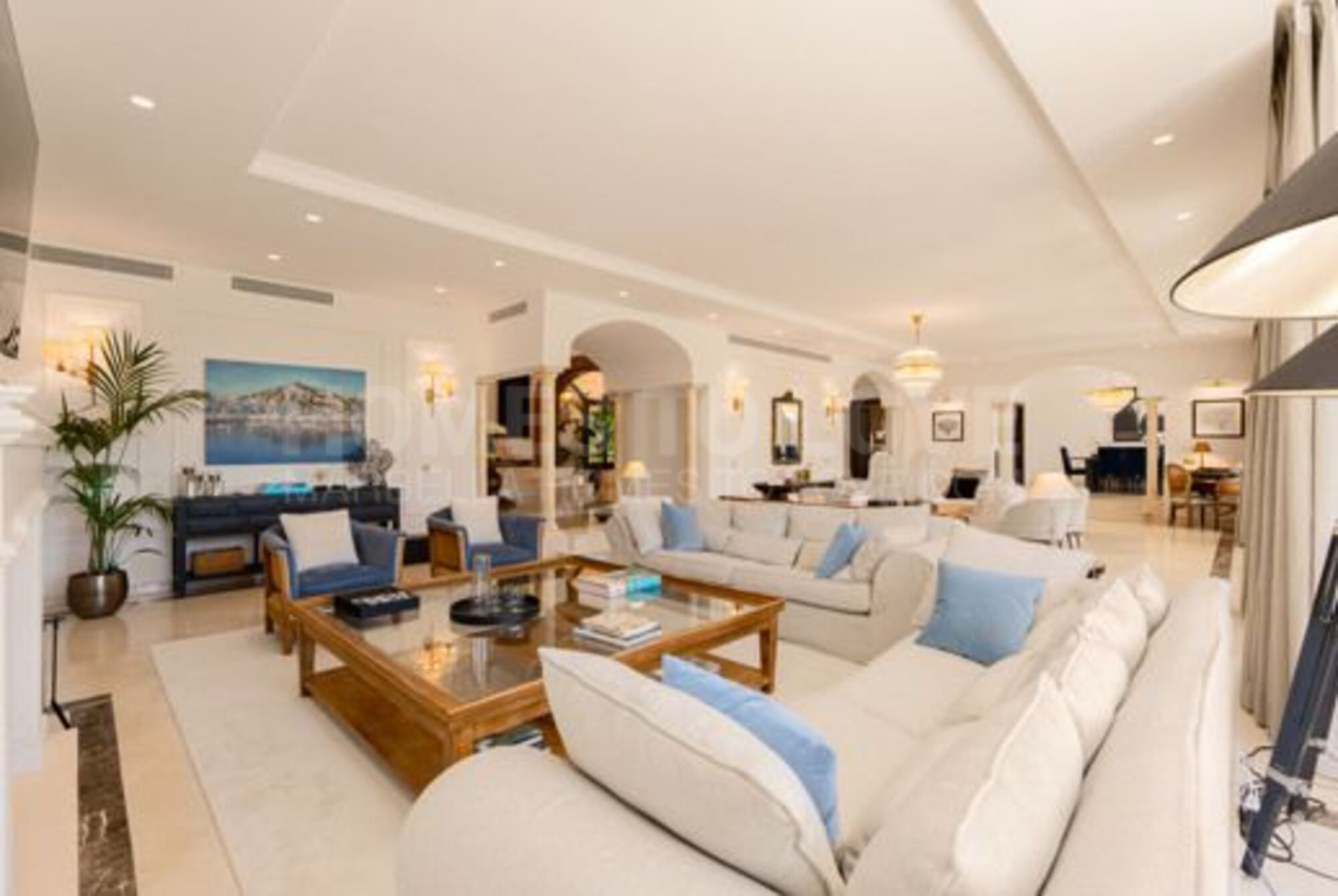 Villa for sale in Sierra Blanca, Marbella Golden Mile