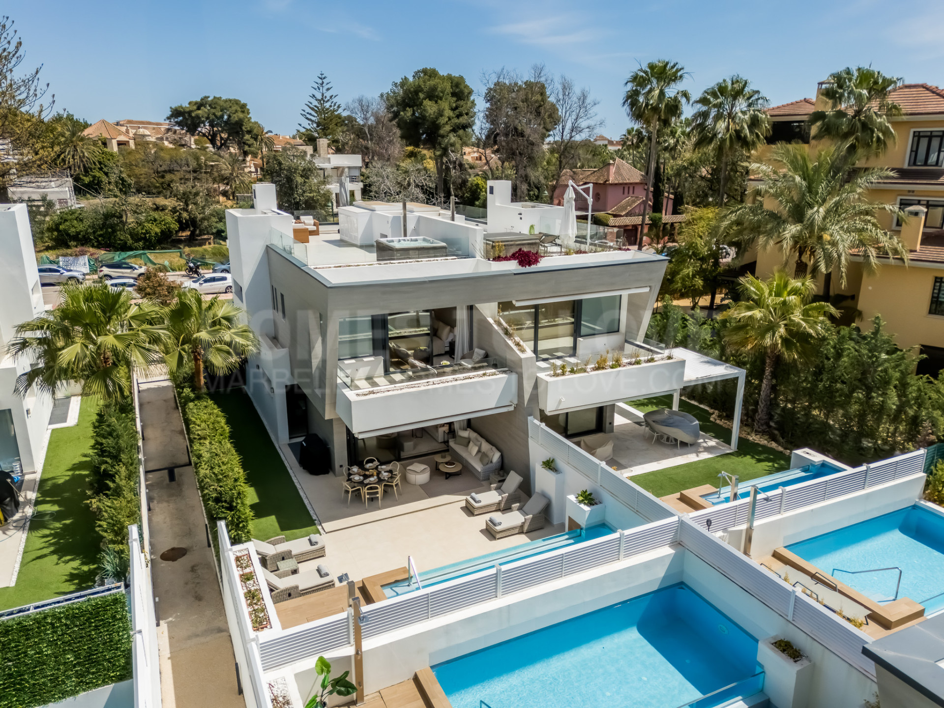 Semi Detached House for sale in Marbella - Puerto Banus