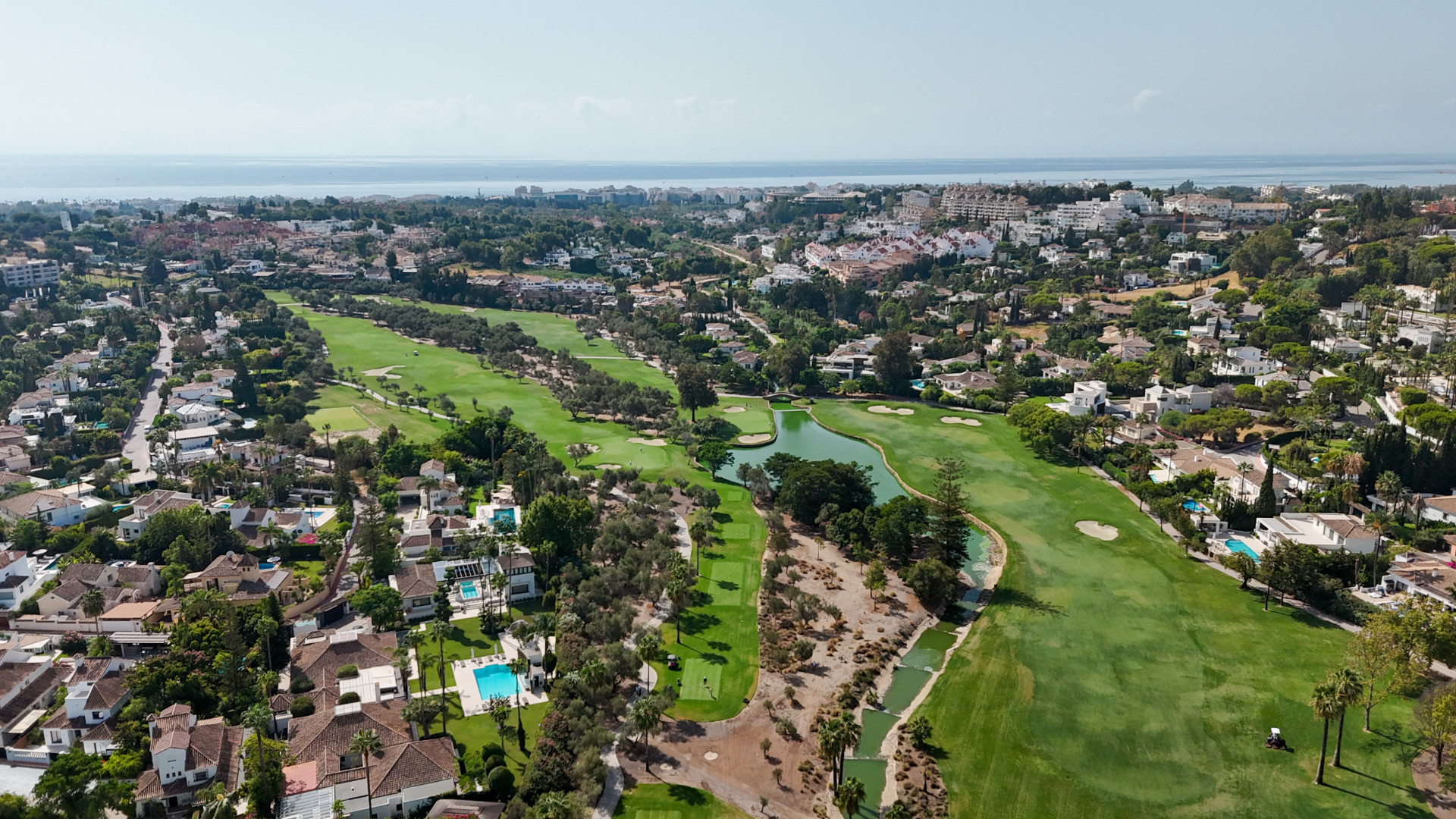 5-bedroom villa in Parcelas del Golf — frame 2