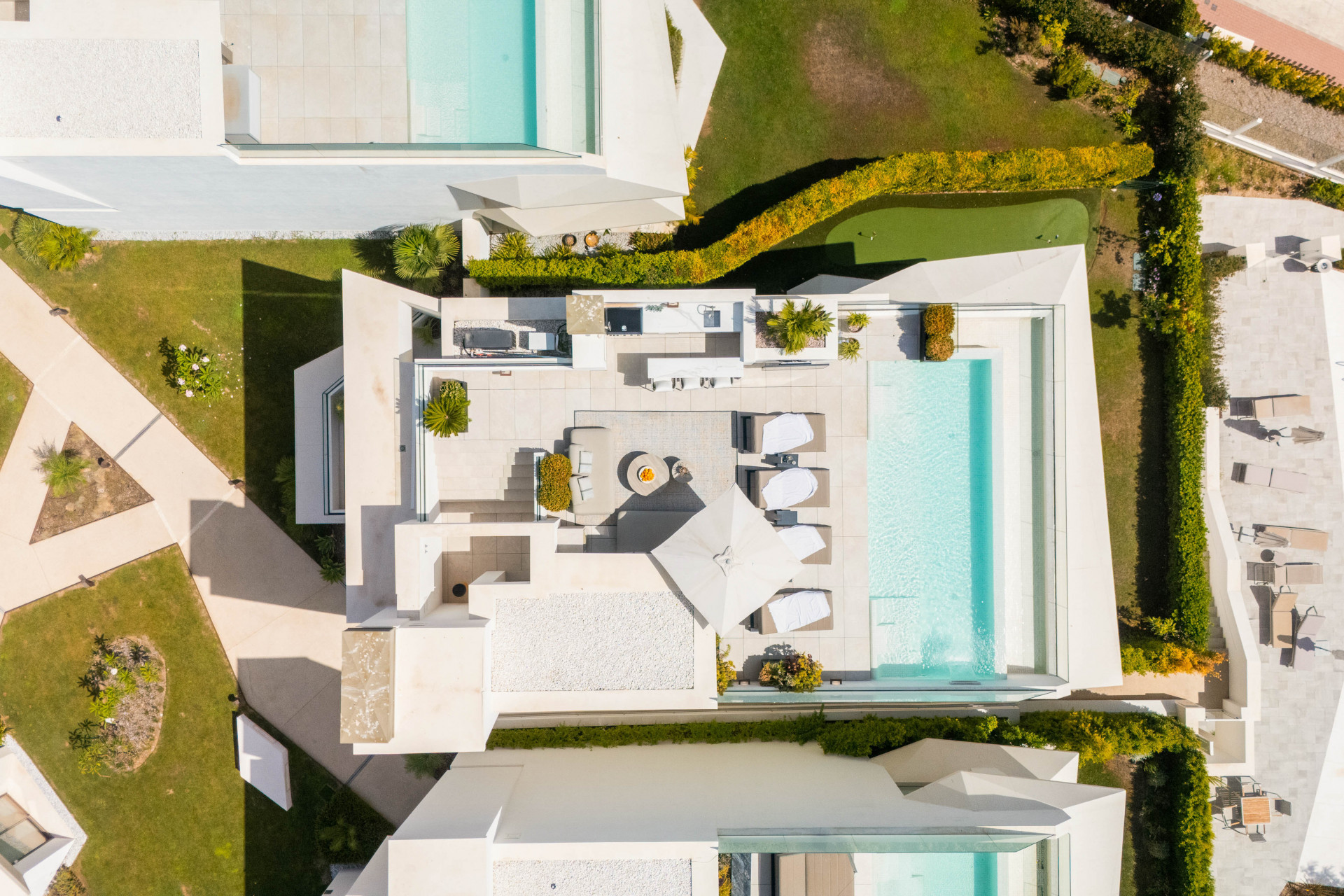 4-bedroom villa in Celeste Marbella — frame 3