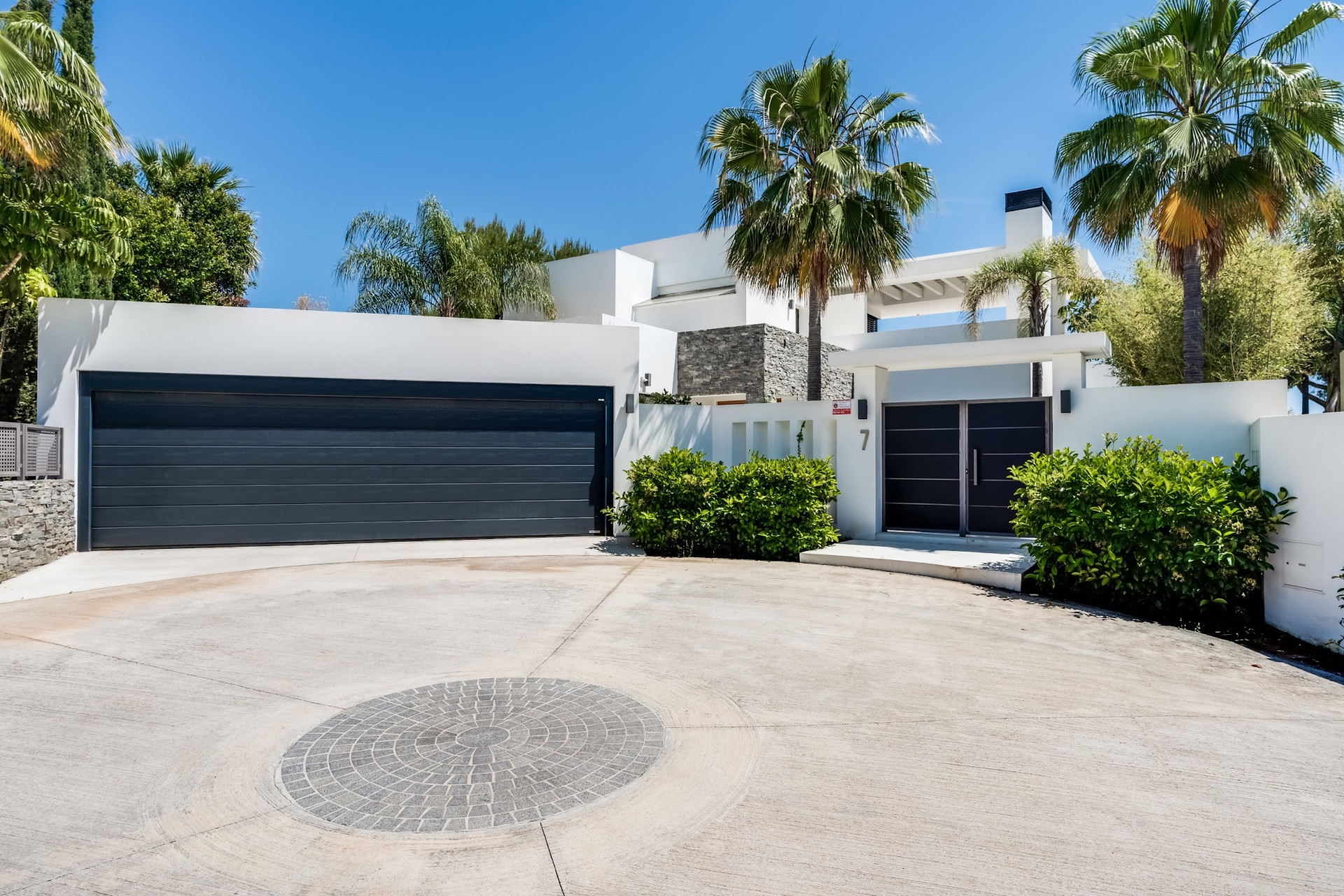 5-bedroom villa in Marbella Golden Mile — frame 15