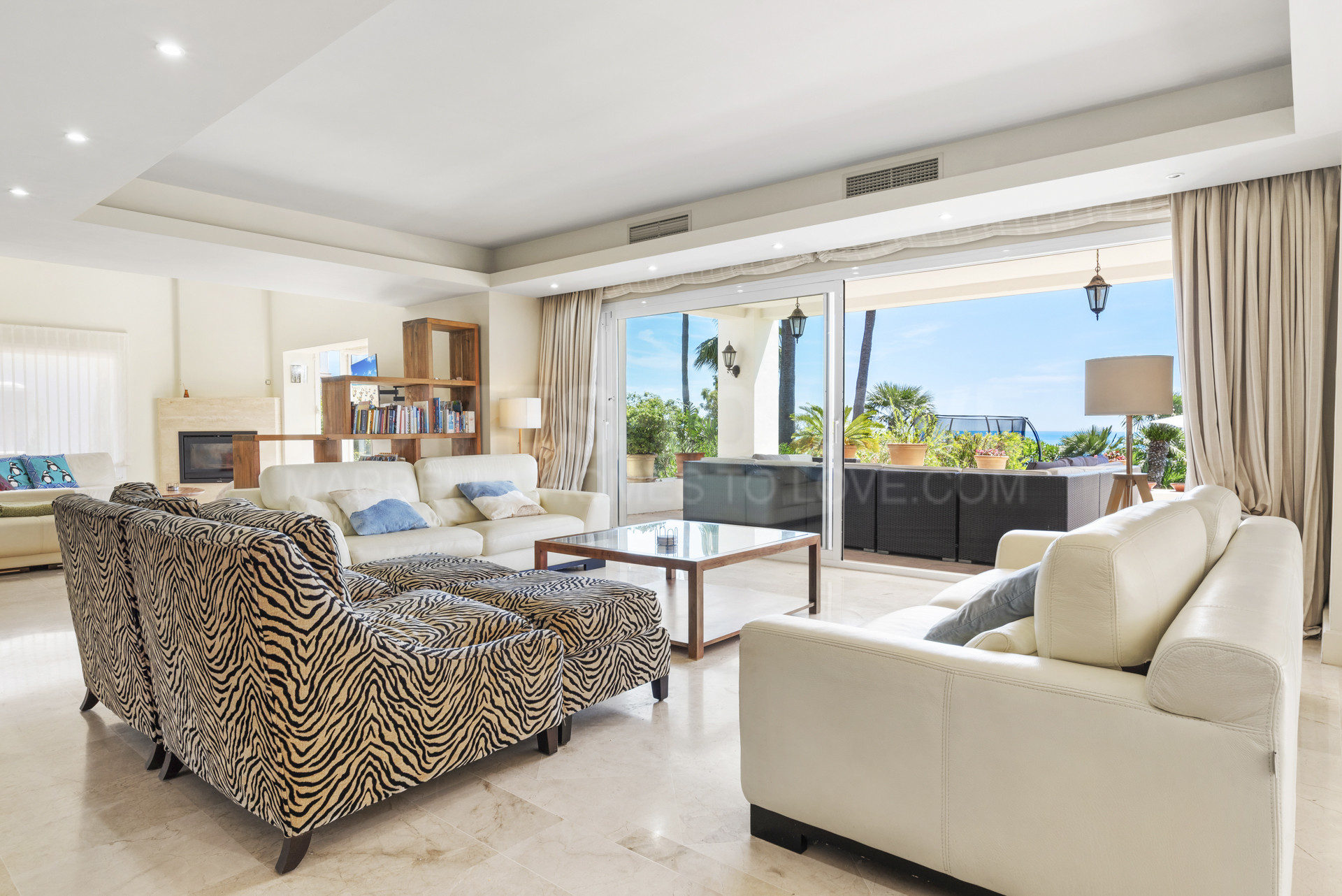 Villa en venta en Chullera, Manilva