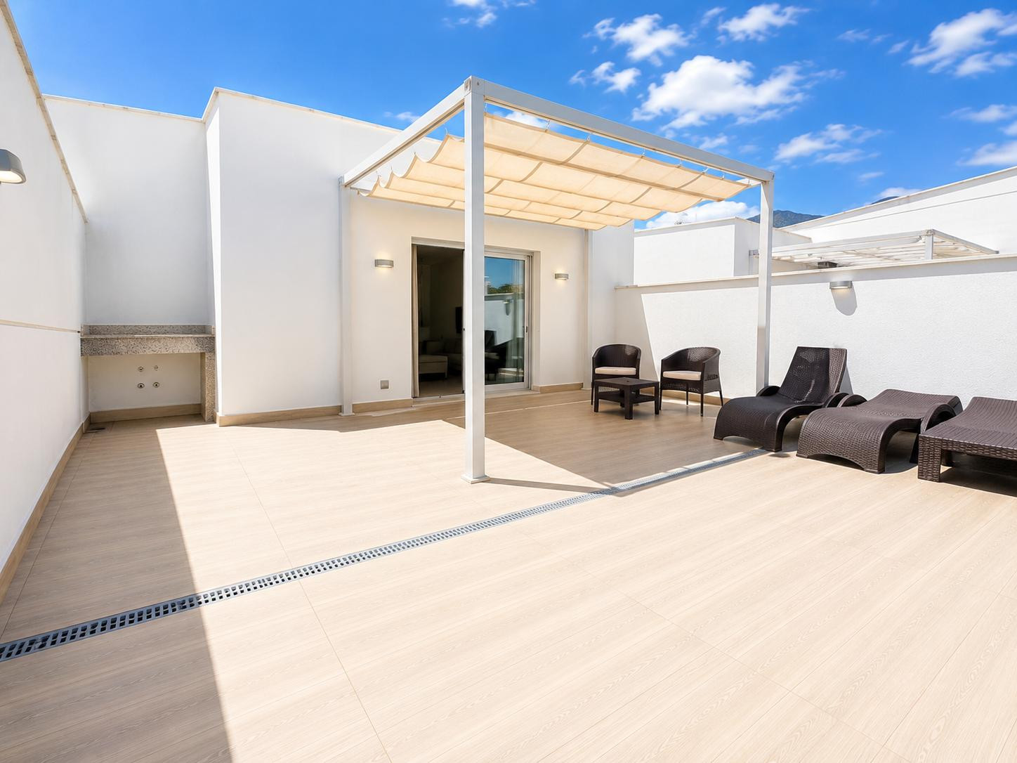Duplex Penthouse for sale in Cortijo Blanco, San Pedro de Alcantara