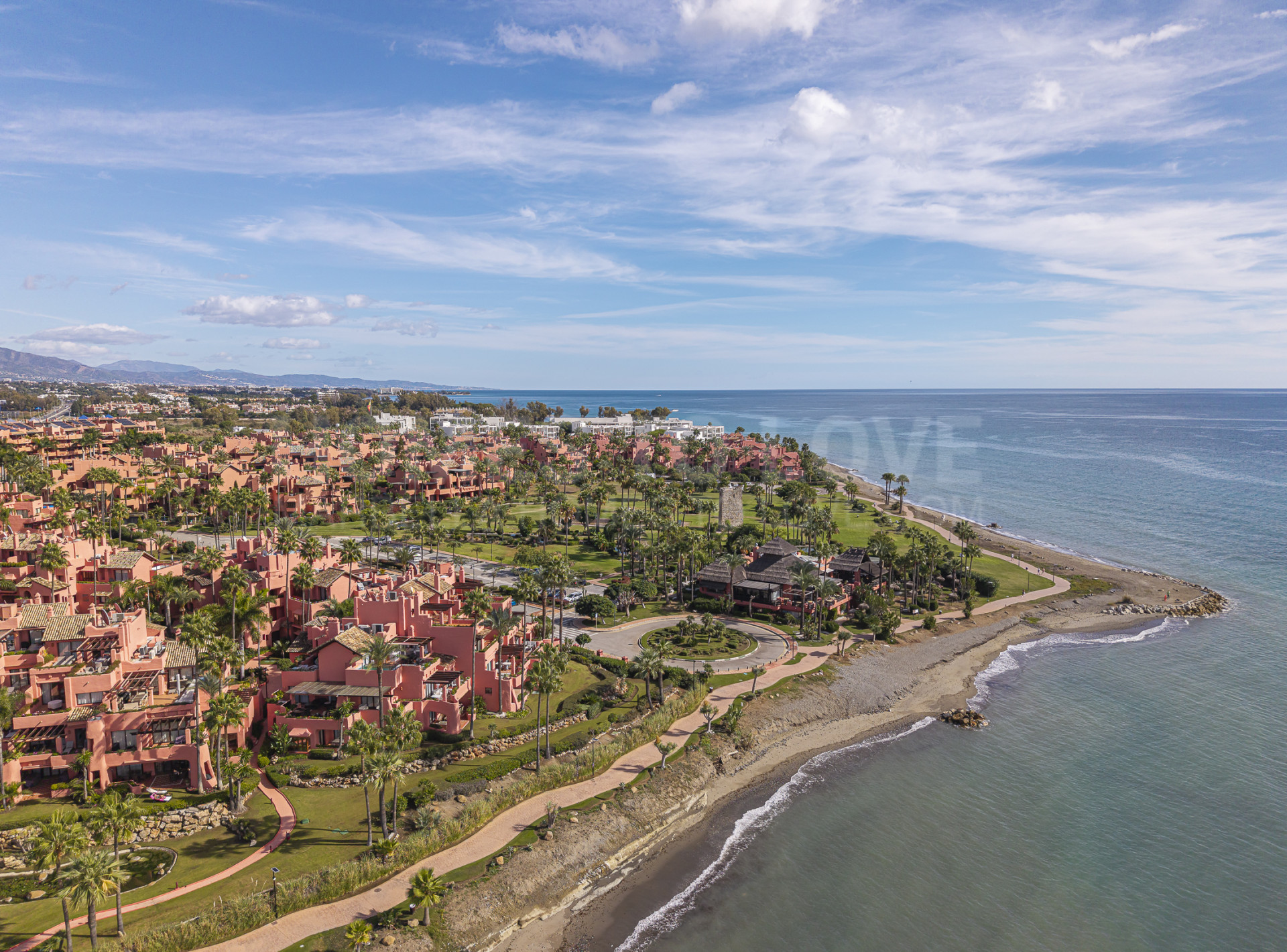 Ground Floor Apartment for sale in Cabo Bermejo, Estepona East