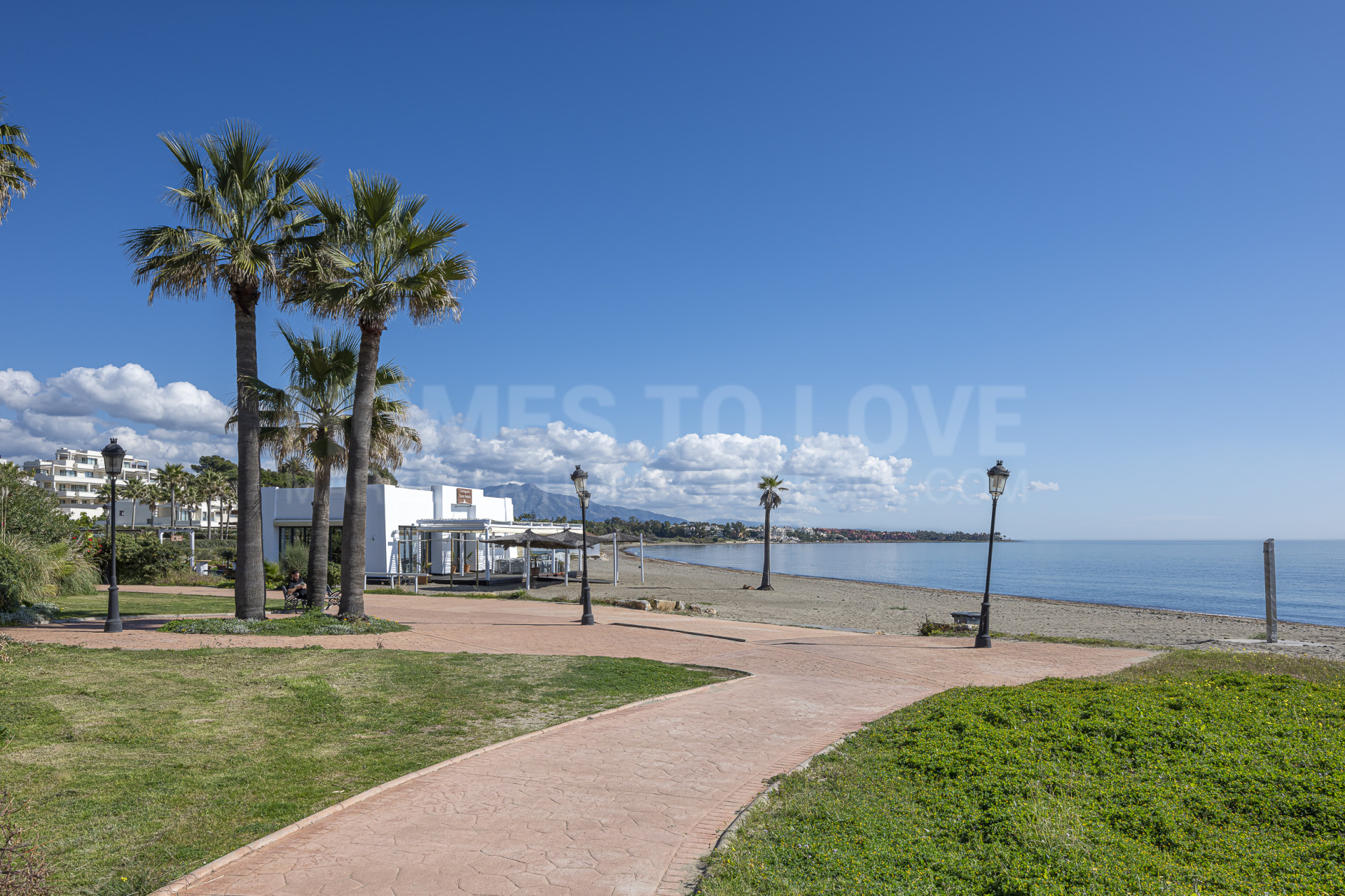 Апартамент на продажу в Bahía del Velerín, Восточная Эстепона