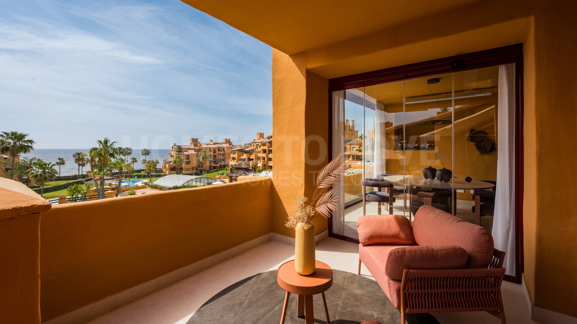 Los Granados del Mar on the New Golden Mile