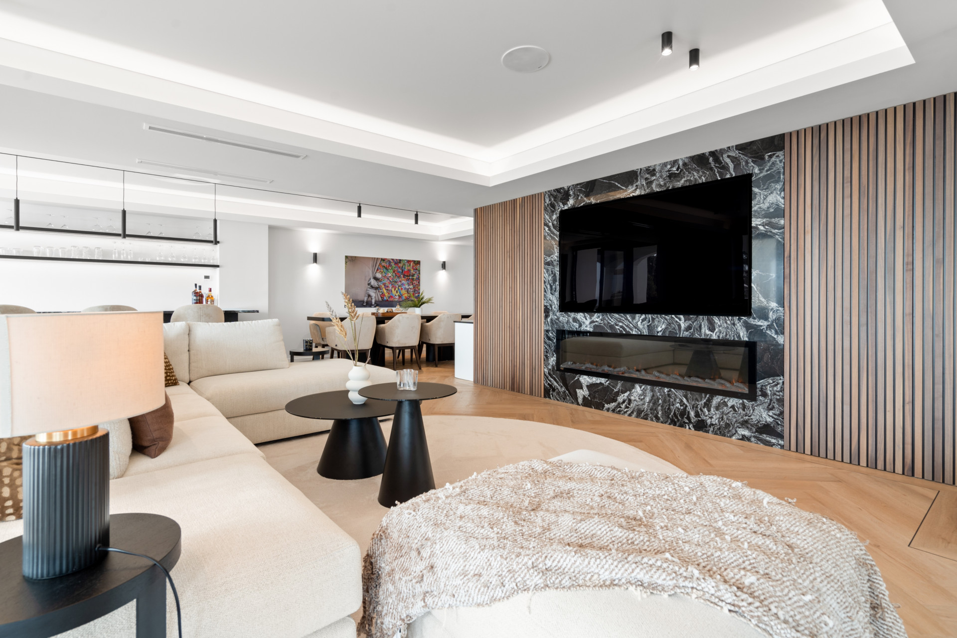 Villa 7 Bedrooms 7 Bathrooms in Marbella, Costa del Sol