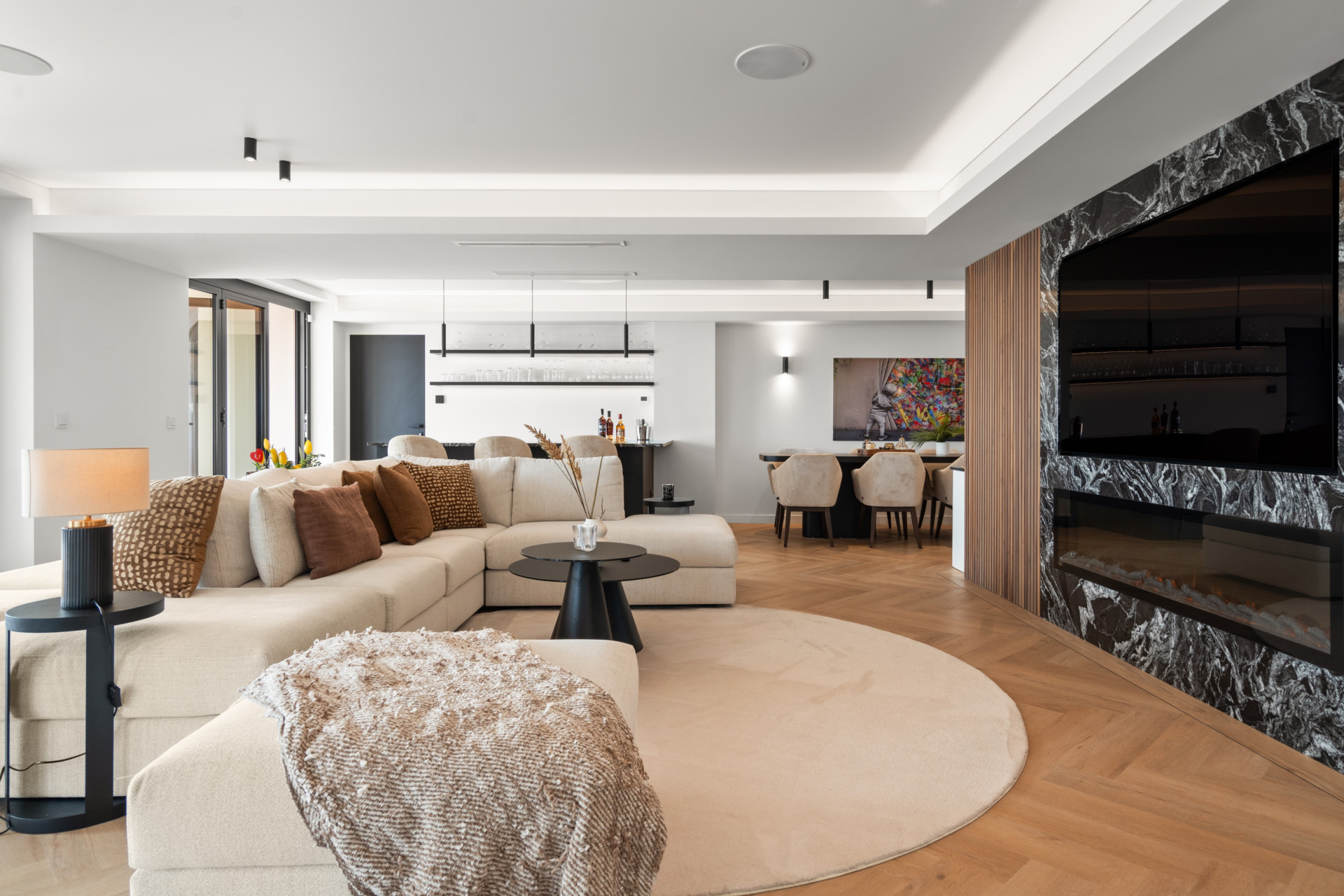 Villa 7 Bedrooms 7 Bathrooms in Marbella, Costa del Sol