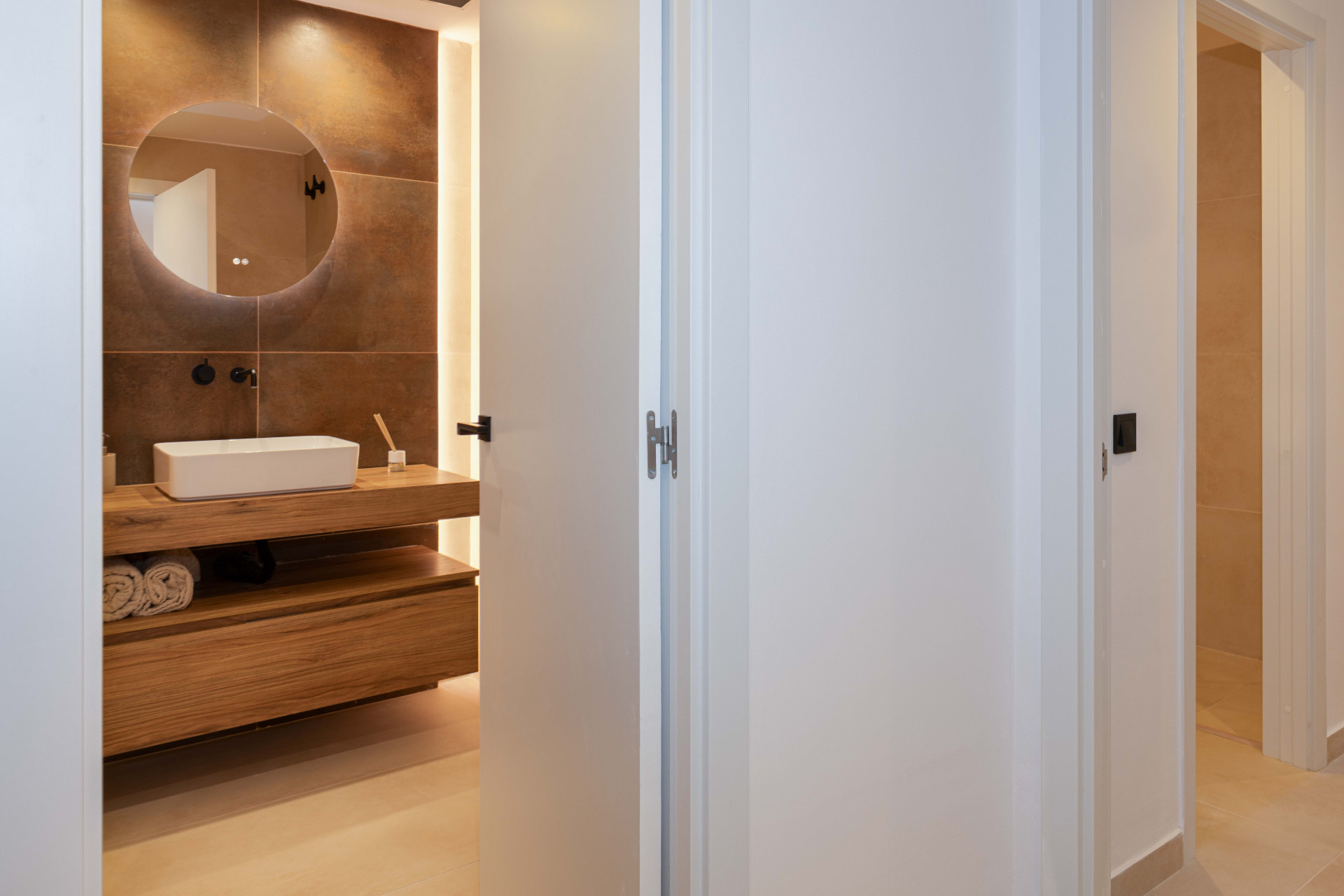 Apartment 2 Bedrooms 2 Bathrooms in Marbella, Costa del Sol