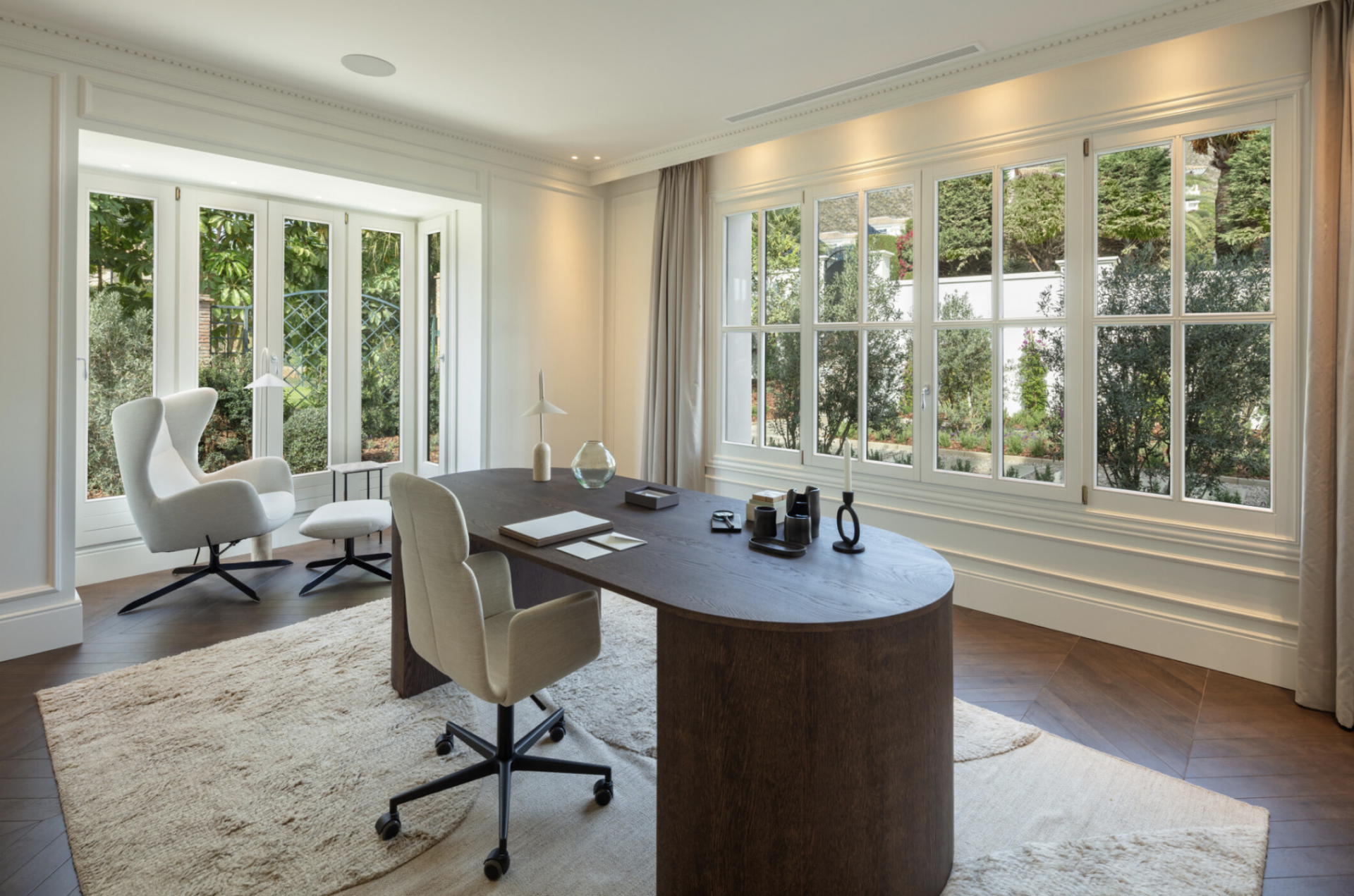 Villa 6 Bedrooms 7 Bathrooms in Marbella, Costa del Sol