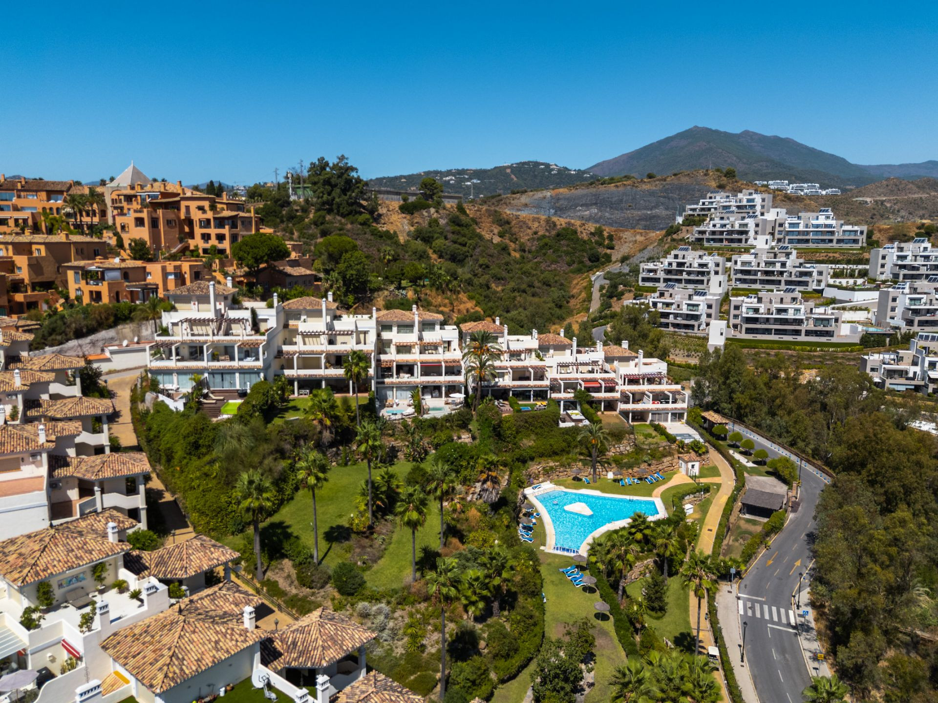 Apartment 3 Bedrooms 2 Bathrooms in Marbella, Costa del Sol