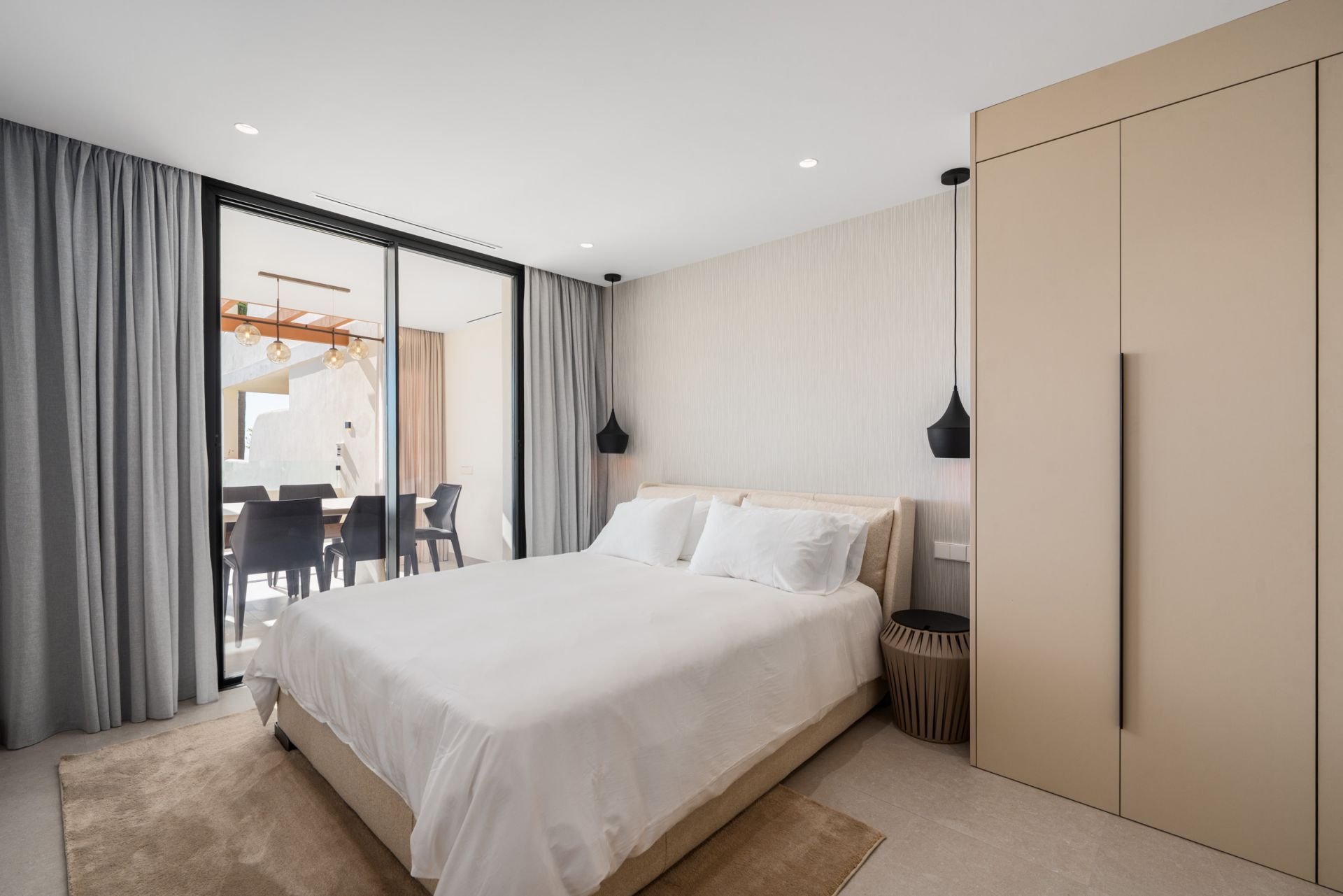 Apartment 3 Bedrooms 2 Bathrooms in Marbella, Costa del Sol