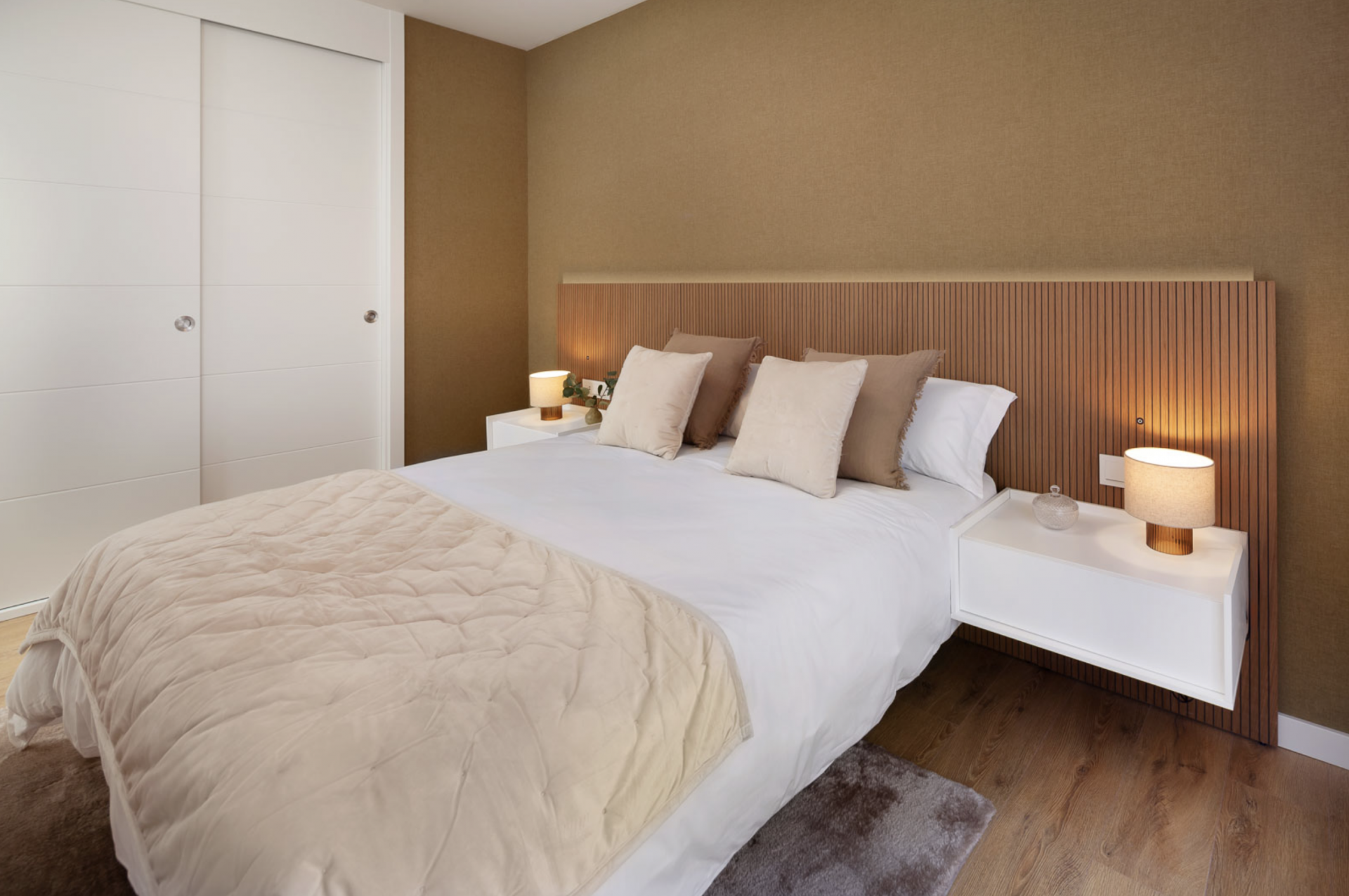 Apartment 2 Bedrooms 2 Bathrooms in Estepona, Costa del Sol